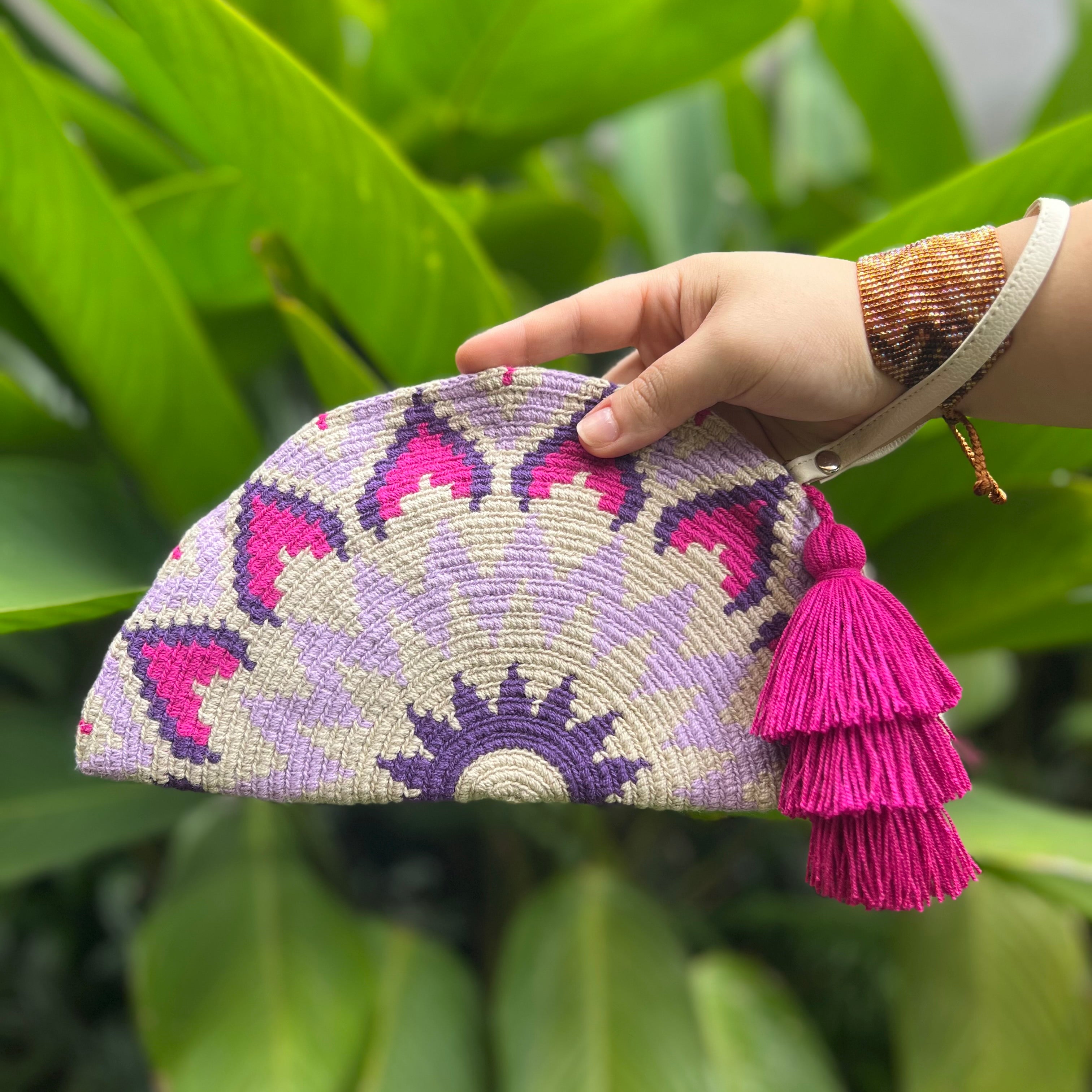 Large Empanada ✻ Wayuu Clutch