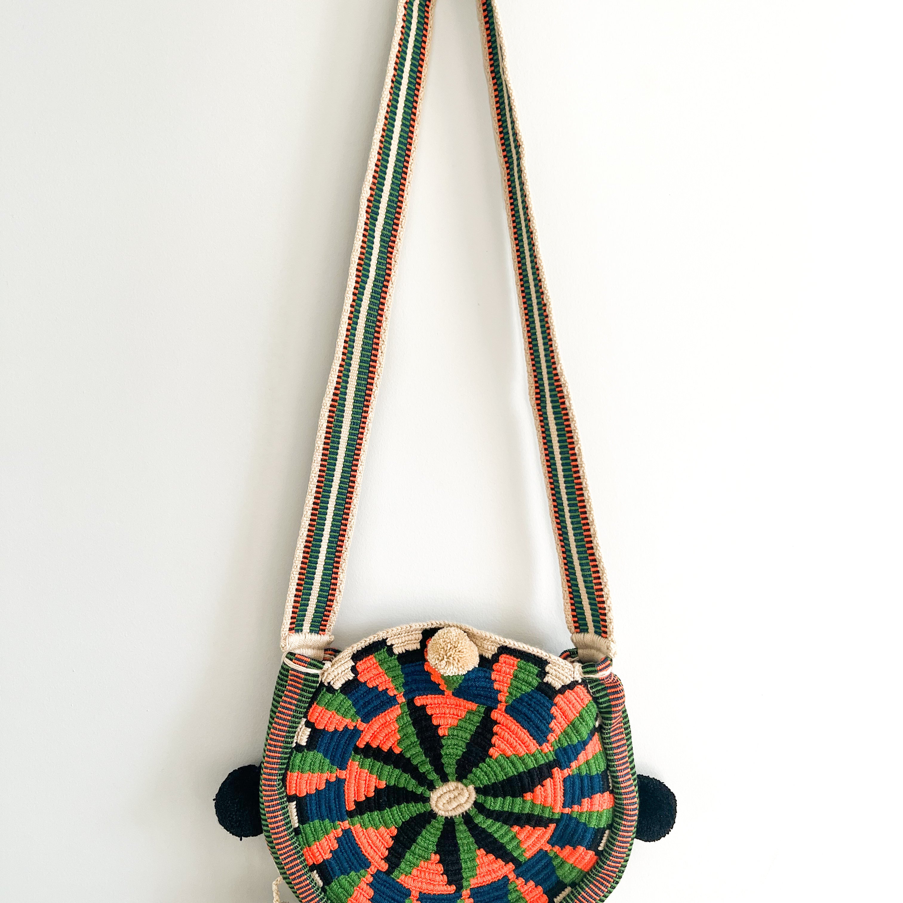 Sindri ✻ New Round Wayuu Mochila