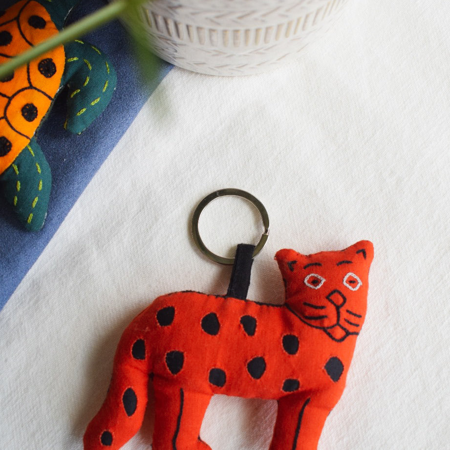 Animalitos Collection ✻ Guna Keychain