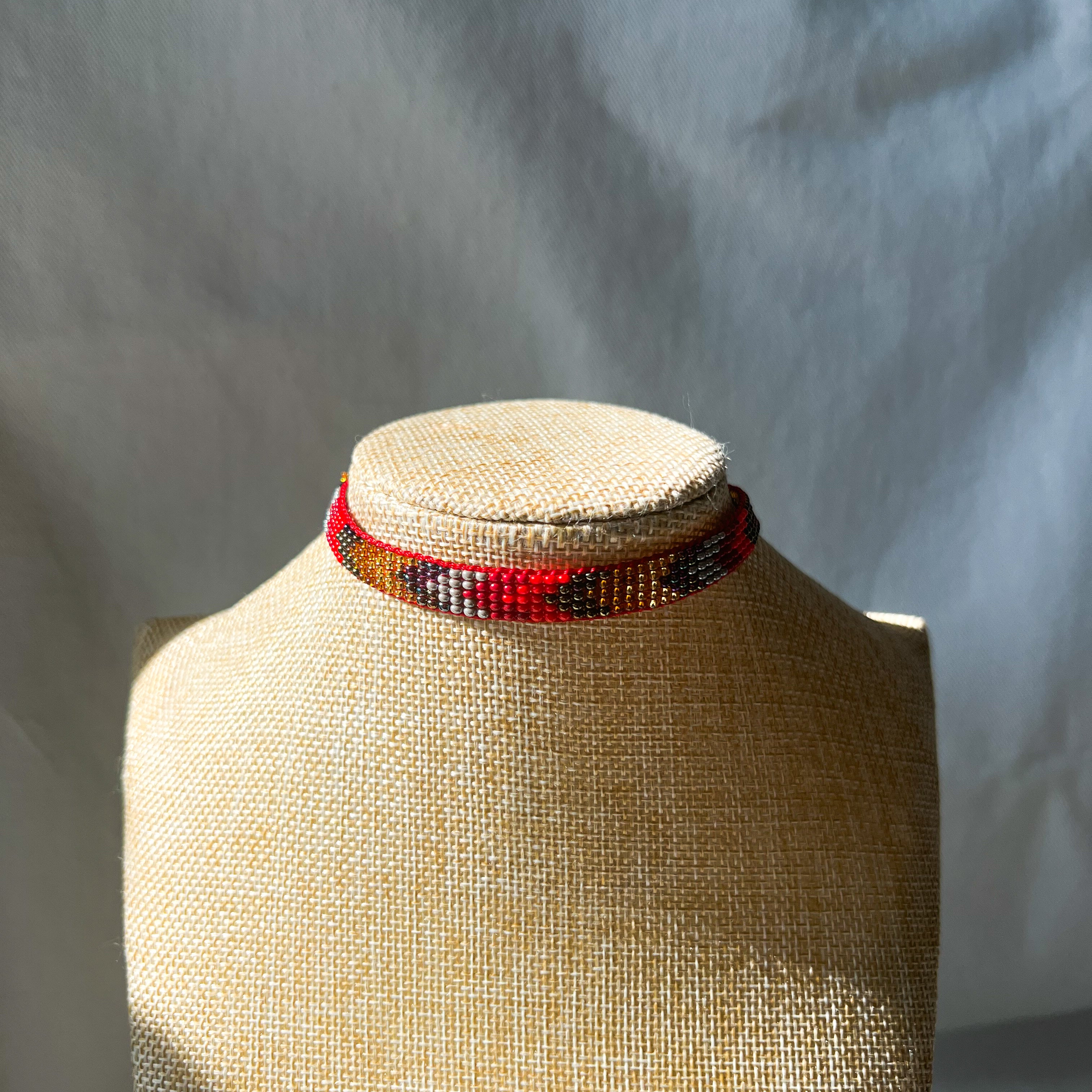 Arco ✻ Inga Choker Style Necklace