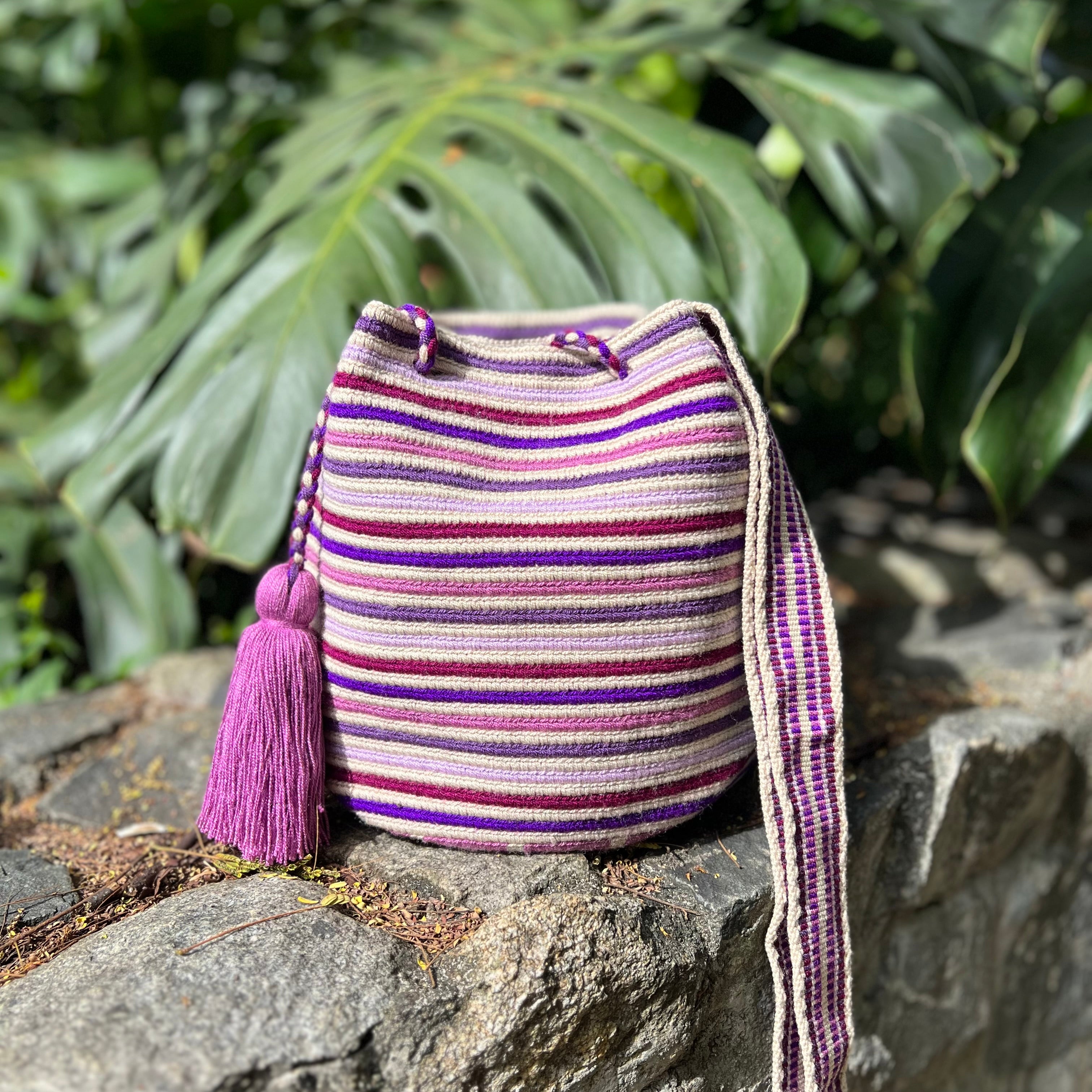 Striped ✻ Medium Wayuu Mochila