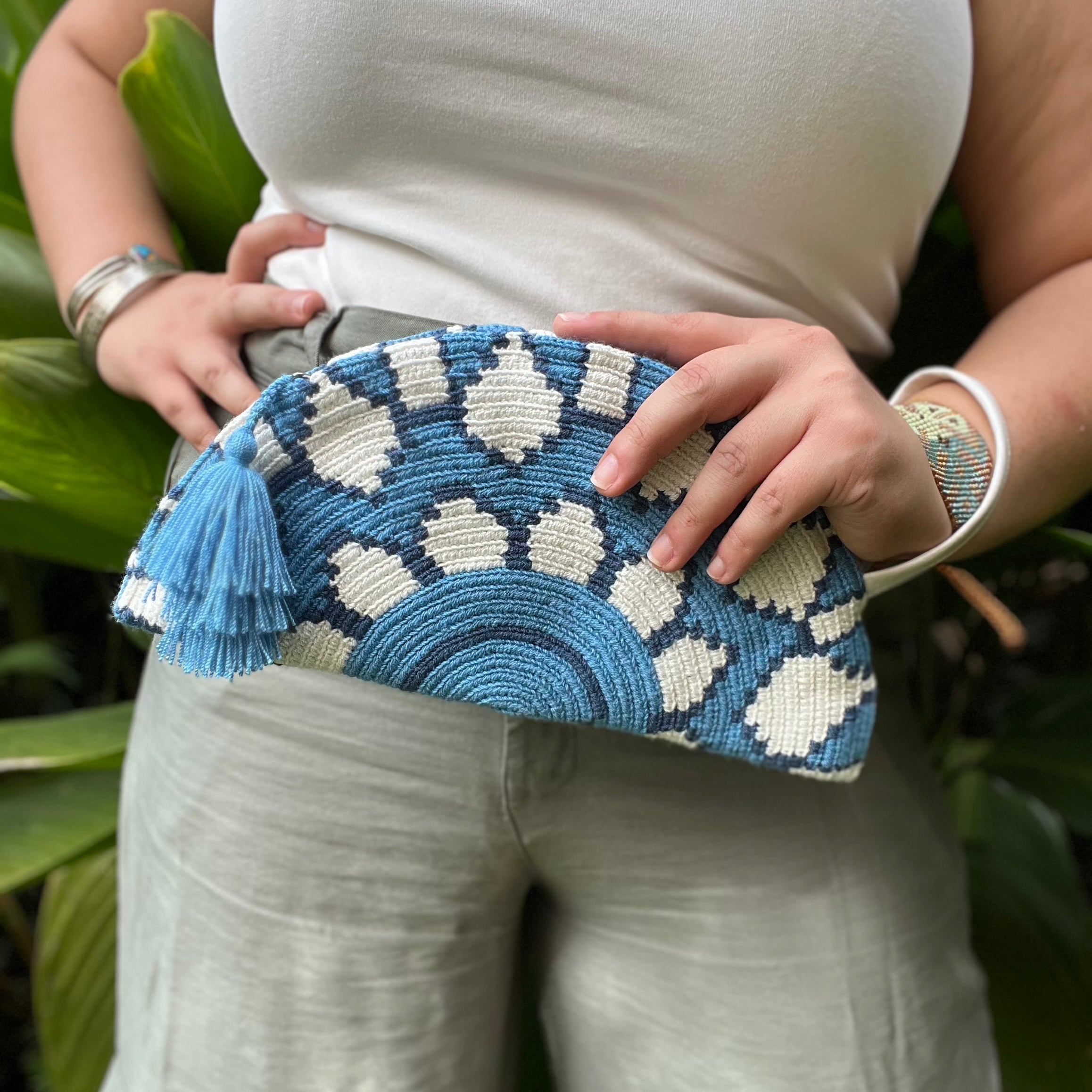 Large Empanada ✻ Wayuu Clutch