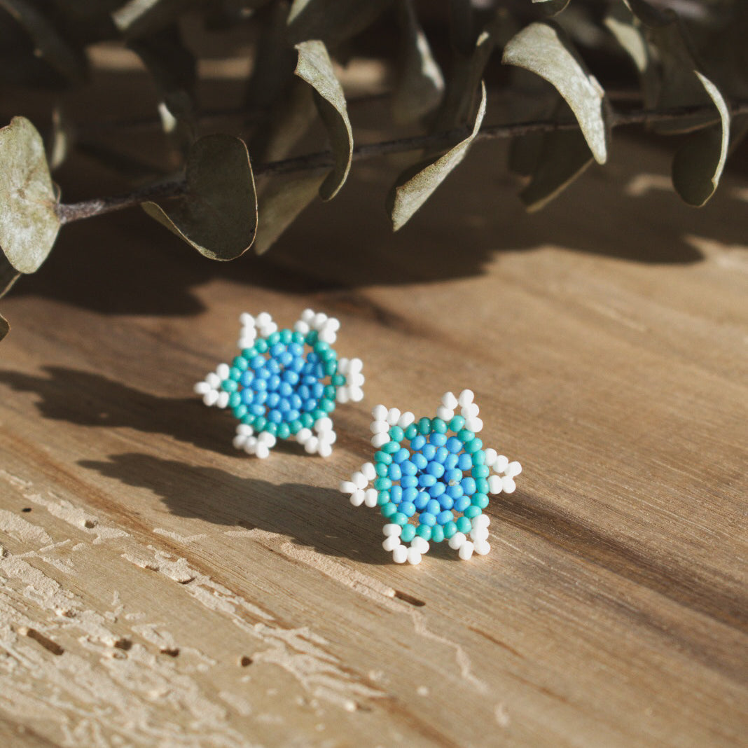 Flor Studs ✻ Embera Beaded Earrings