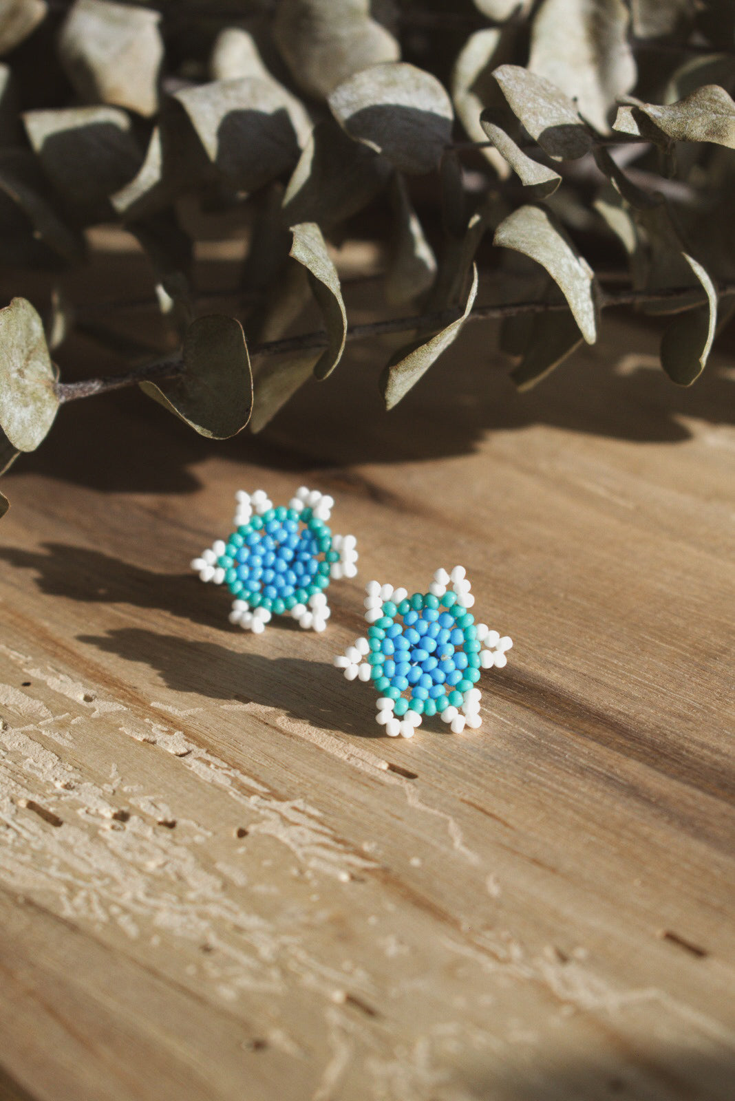 Flor Studs ✻ Embera Beaded Earrings