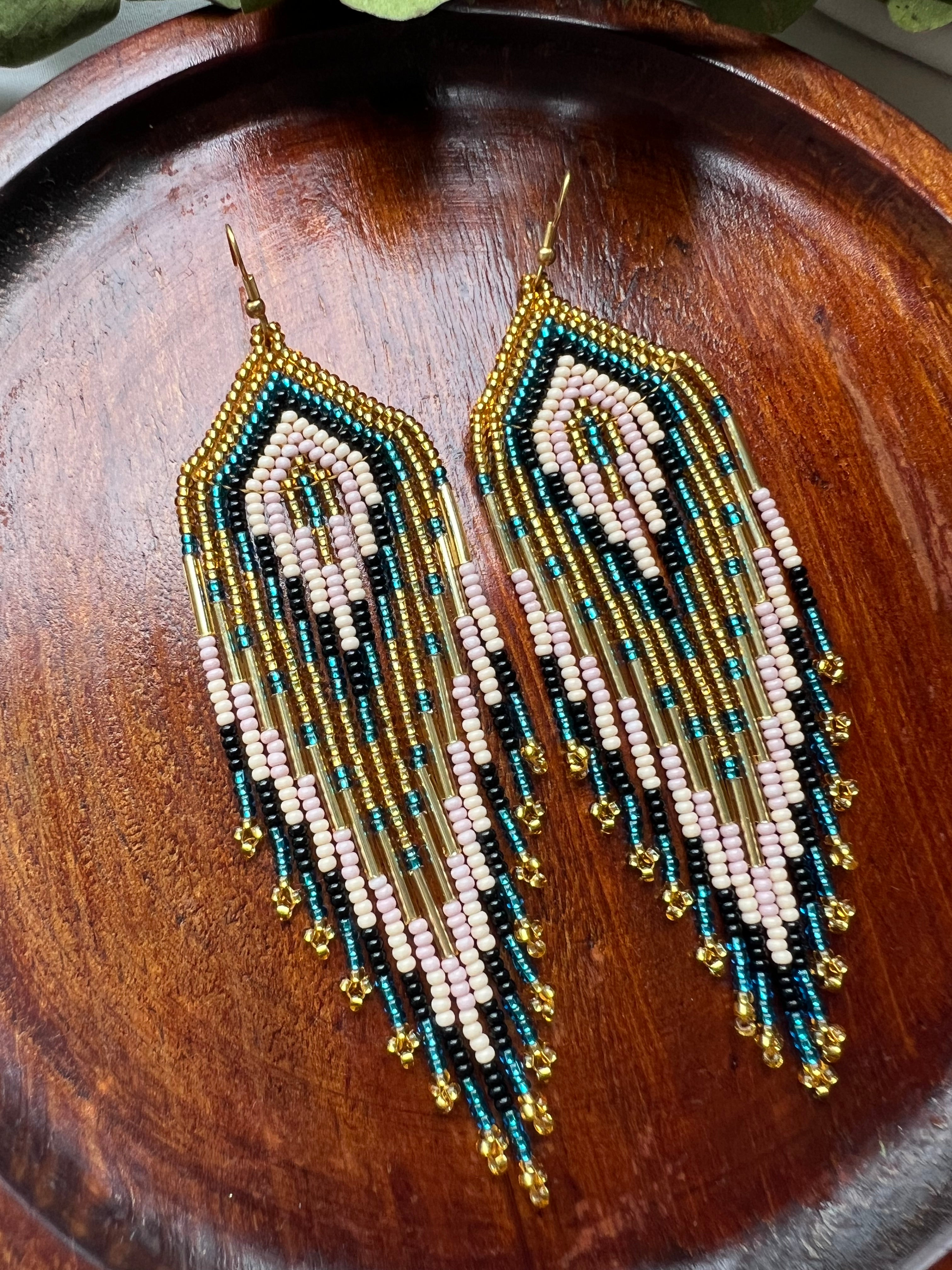 Kuichi ✻ Inga Beaded Earrings