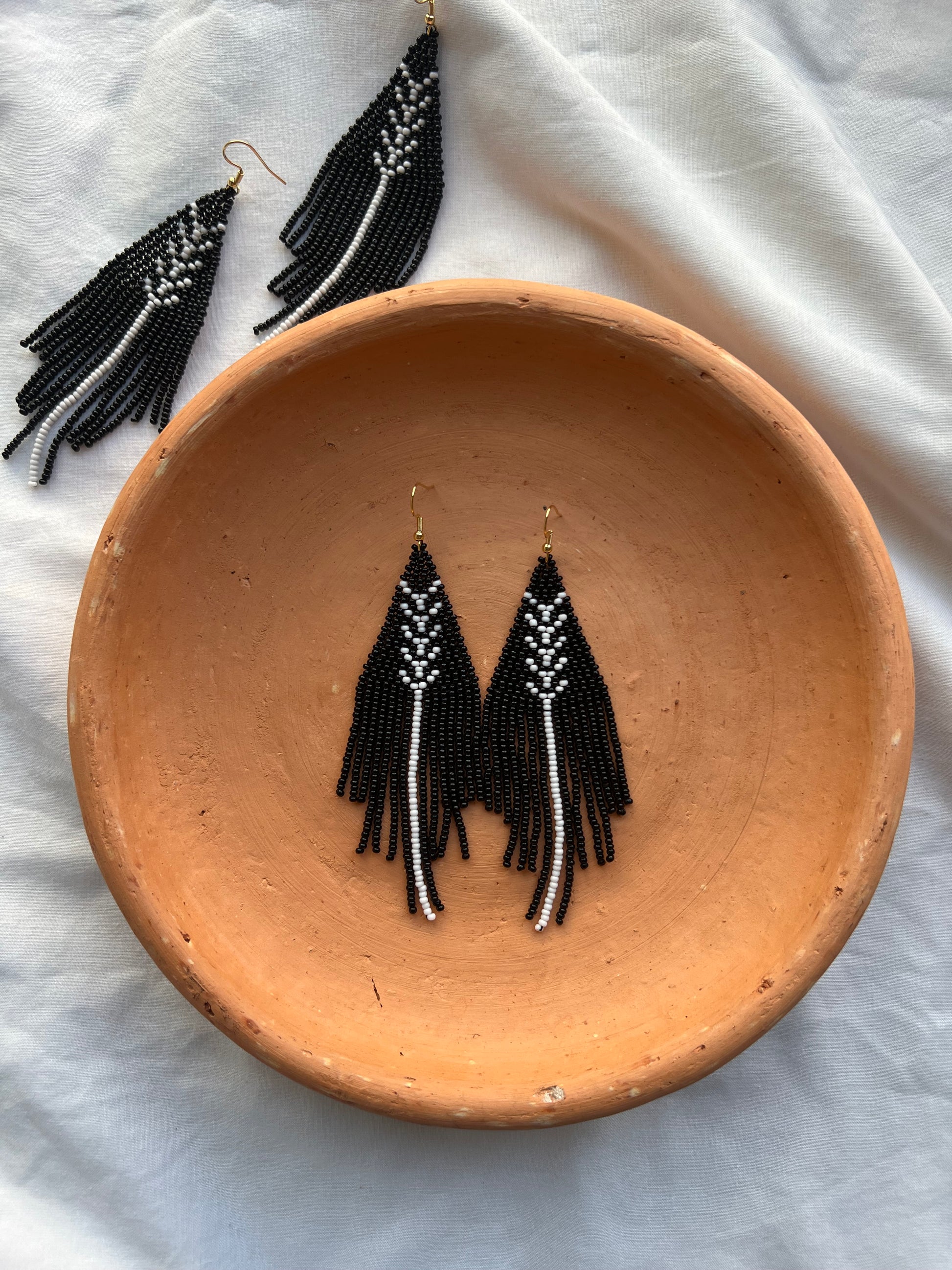 Flechas (Black) ✻ Misak Beaded Earrings