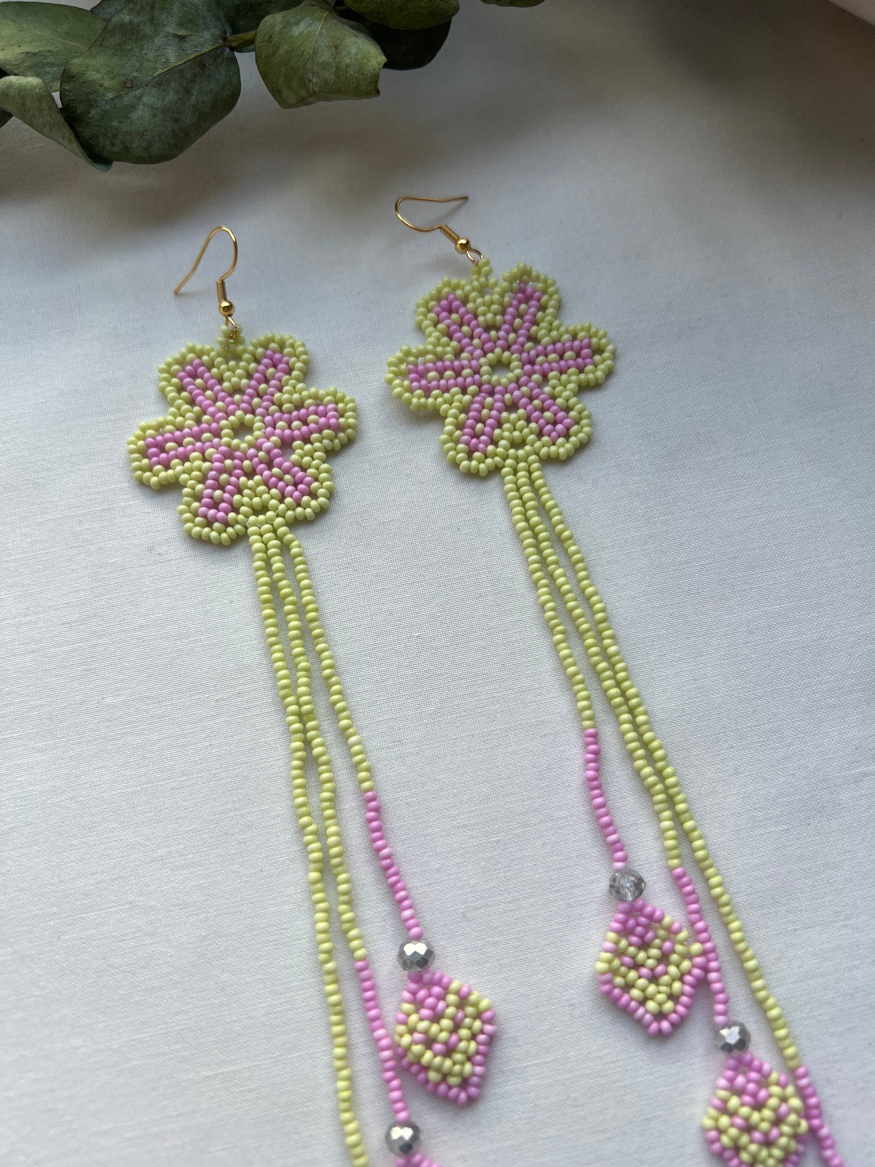 Arrow Bloom ✻ Embera Beaded Earrings