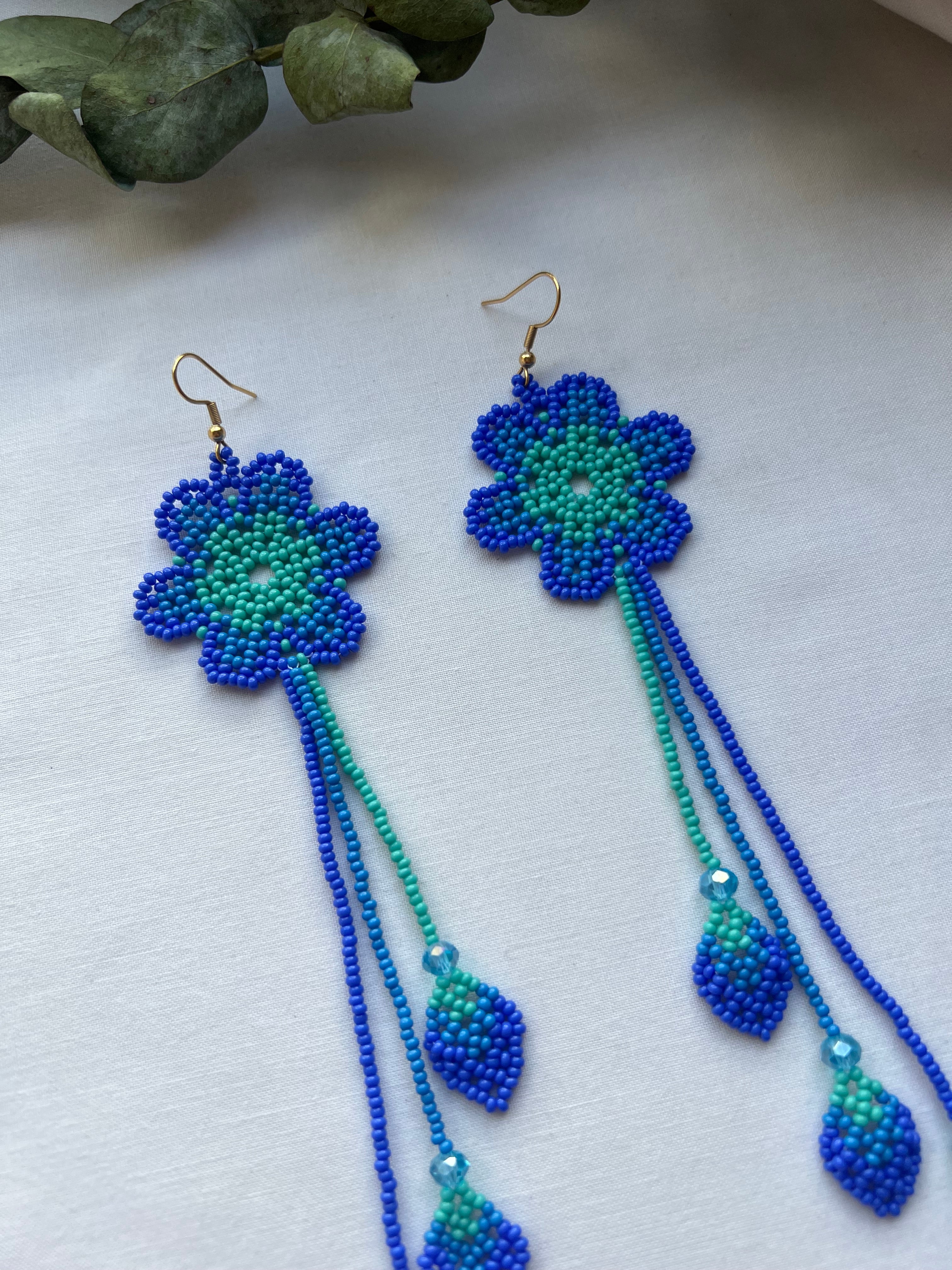 Arrow Bloom ✻ Embera Beaded Earrings