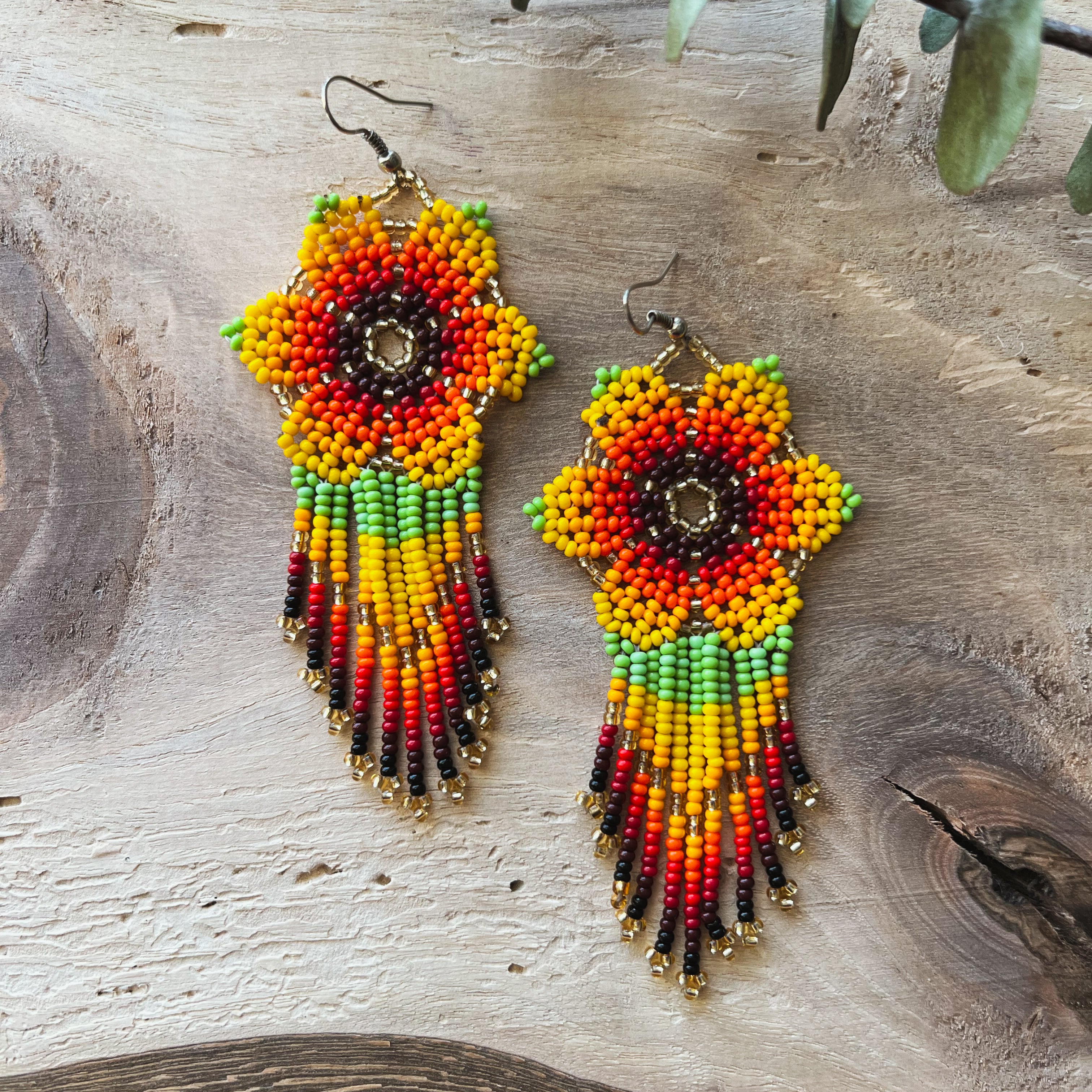 Flore ✻ Embera Beaded Earrings