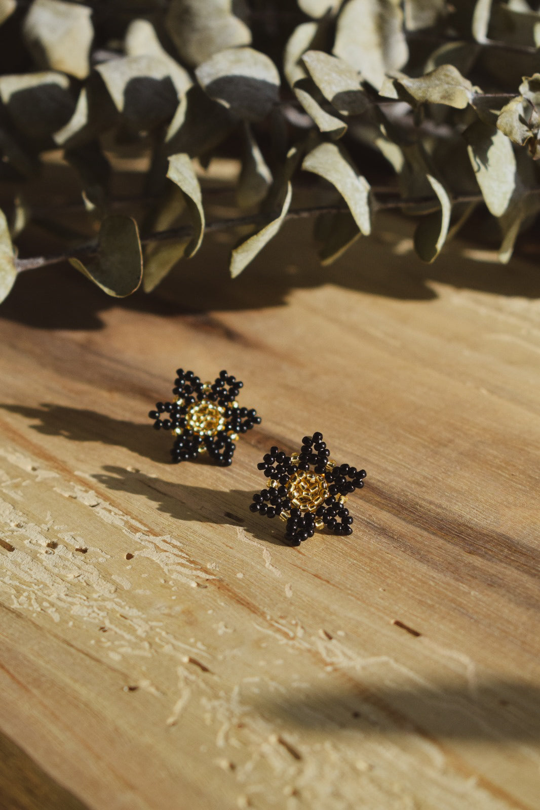 Flor Studs ✻ Embera Beaded Earrings