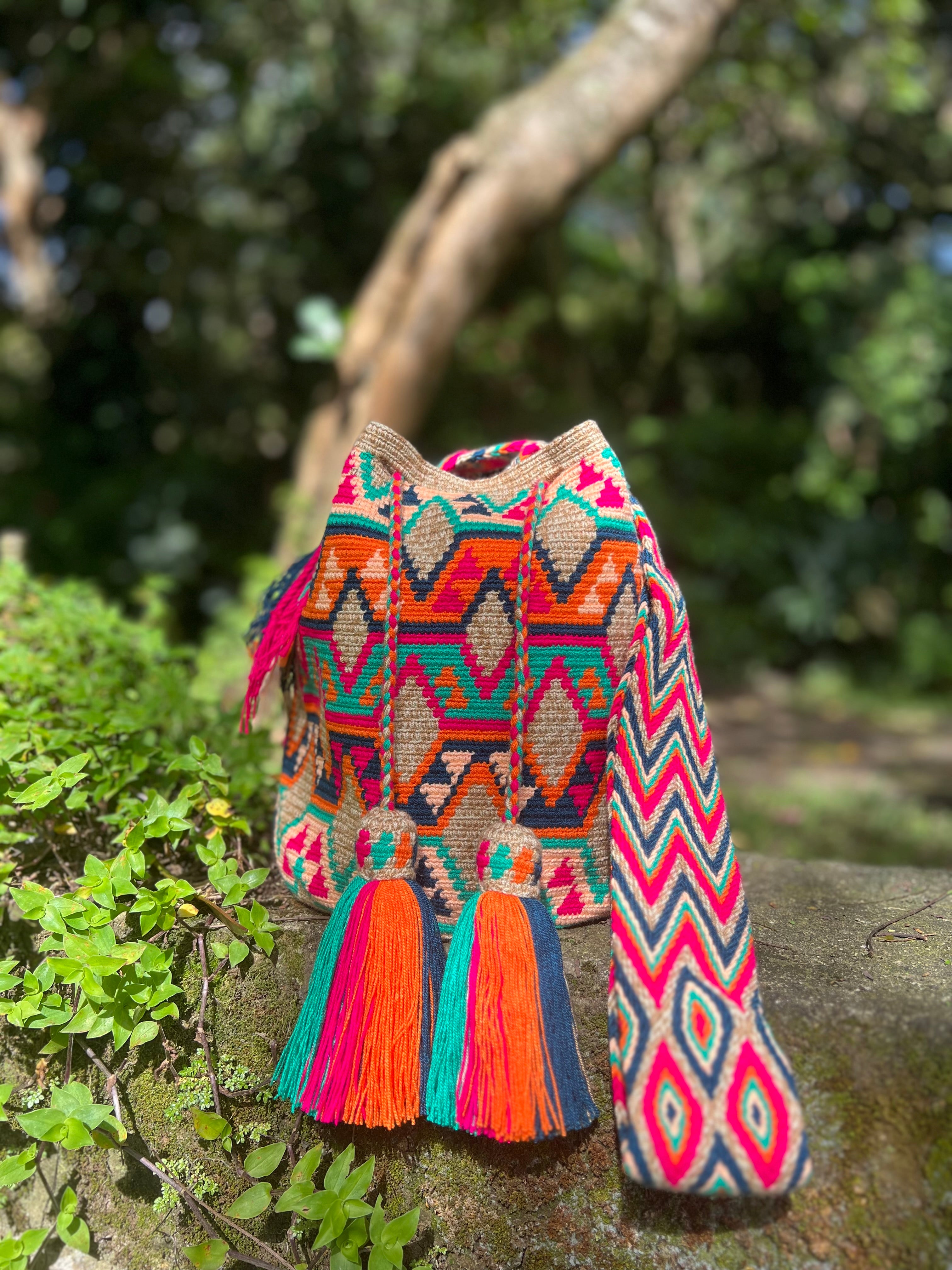 Mixta ✻ Large Wayuu Mochila