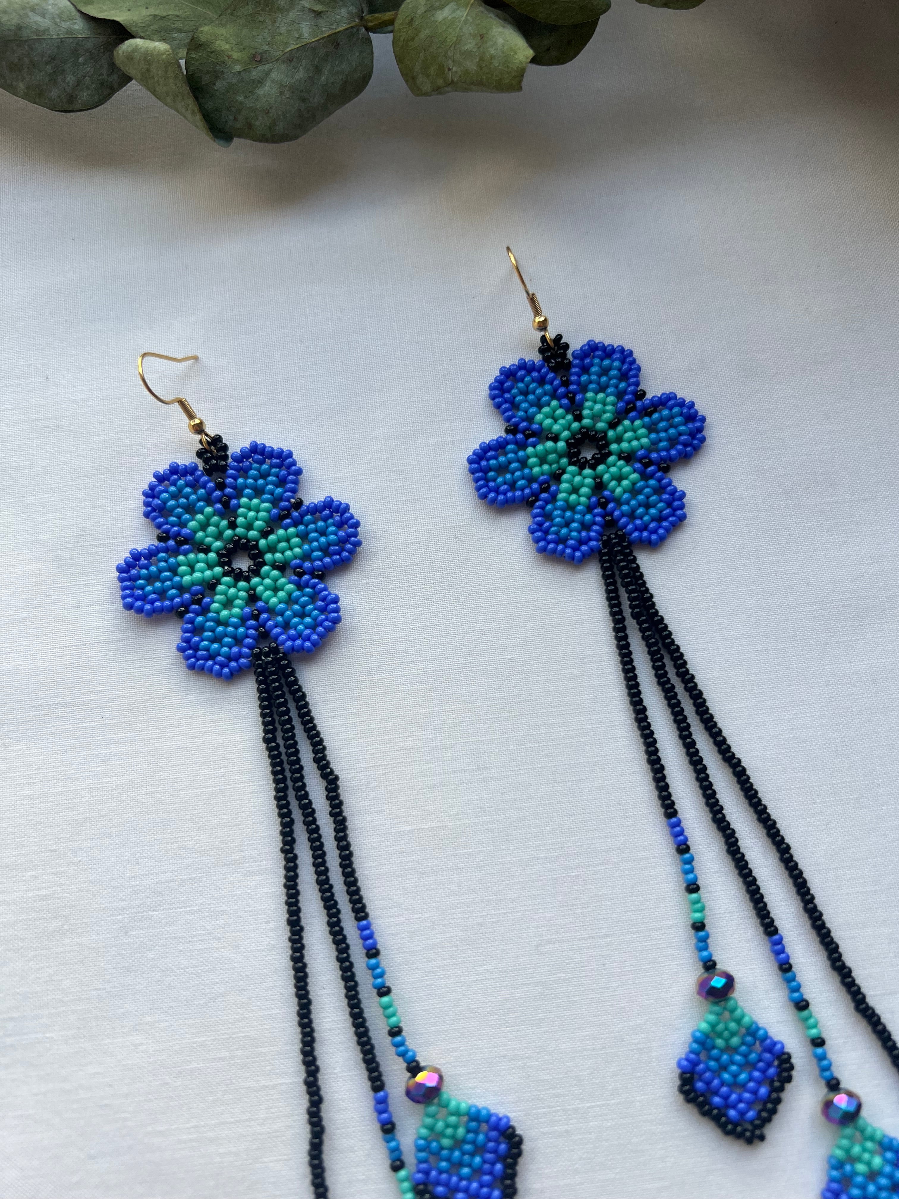Arrow Bloom ✻ Embera Beaded Earrings