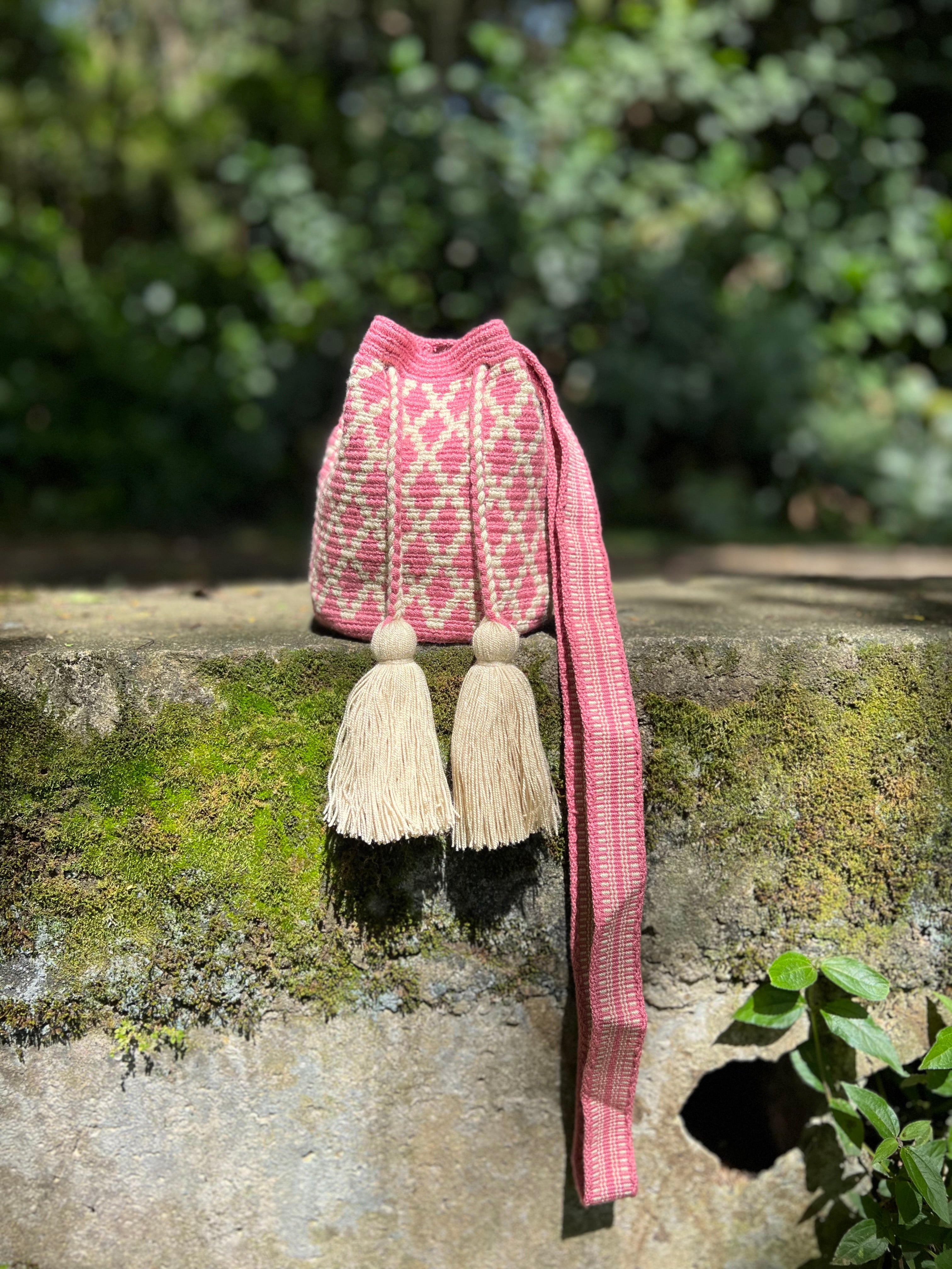 Rosal ✻ Mini Wayuu Mochila
