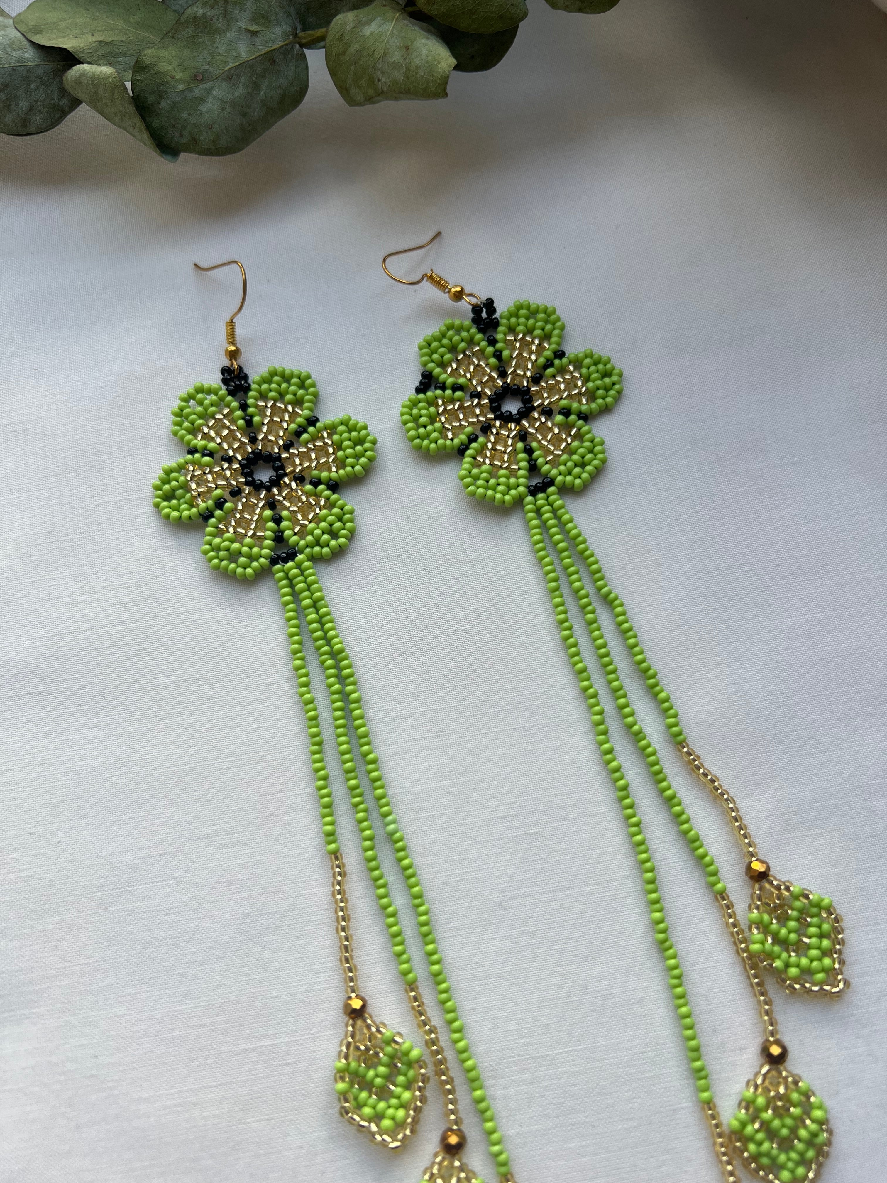 Arrow Bloom ✻ Embera Beaded Earrings