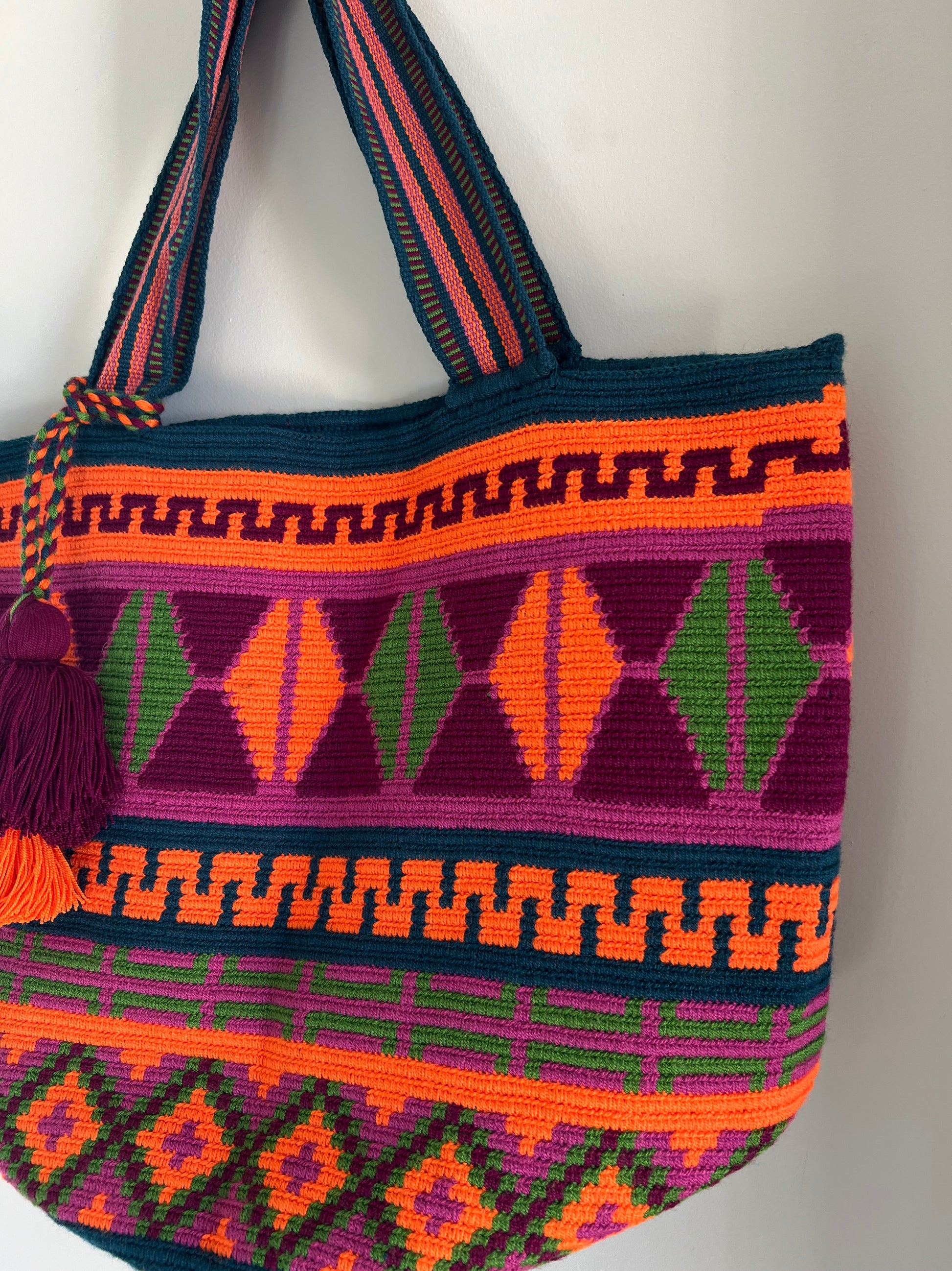 Playera ✻  Large Wayuu Tote