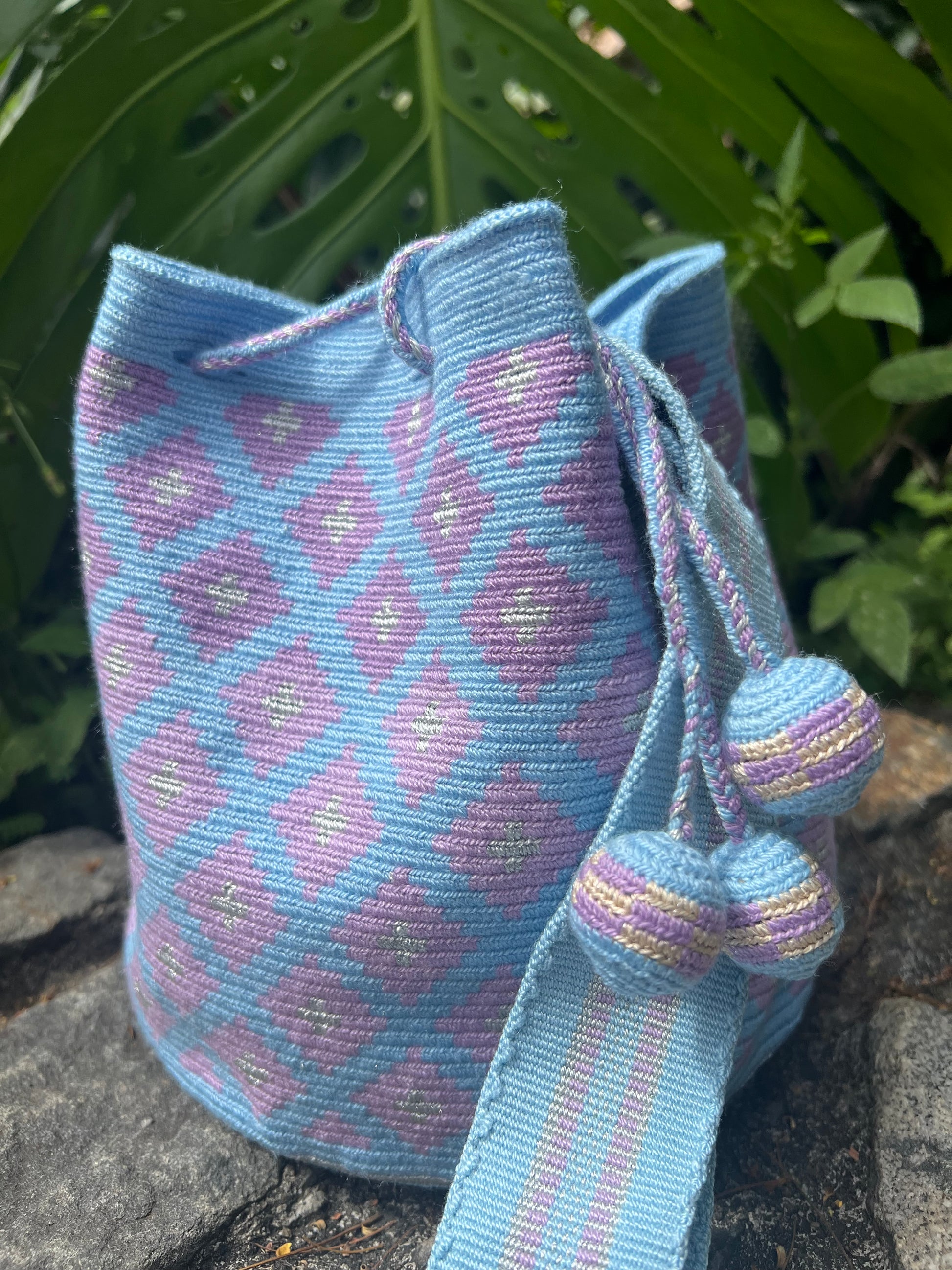1 THREAD Twinkle ✻ Medium Wayuu Mochila