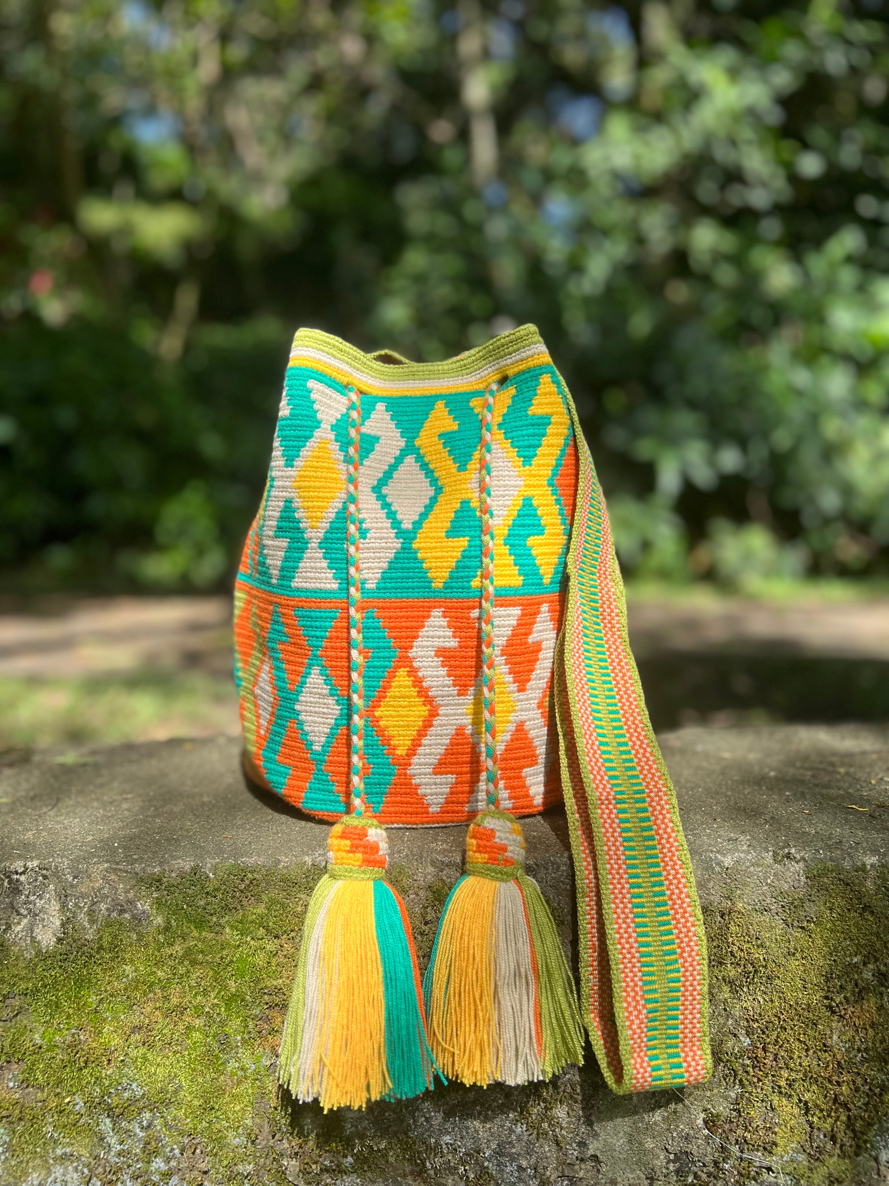 Salina ✻ Large Wayuu Mochila