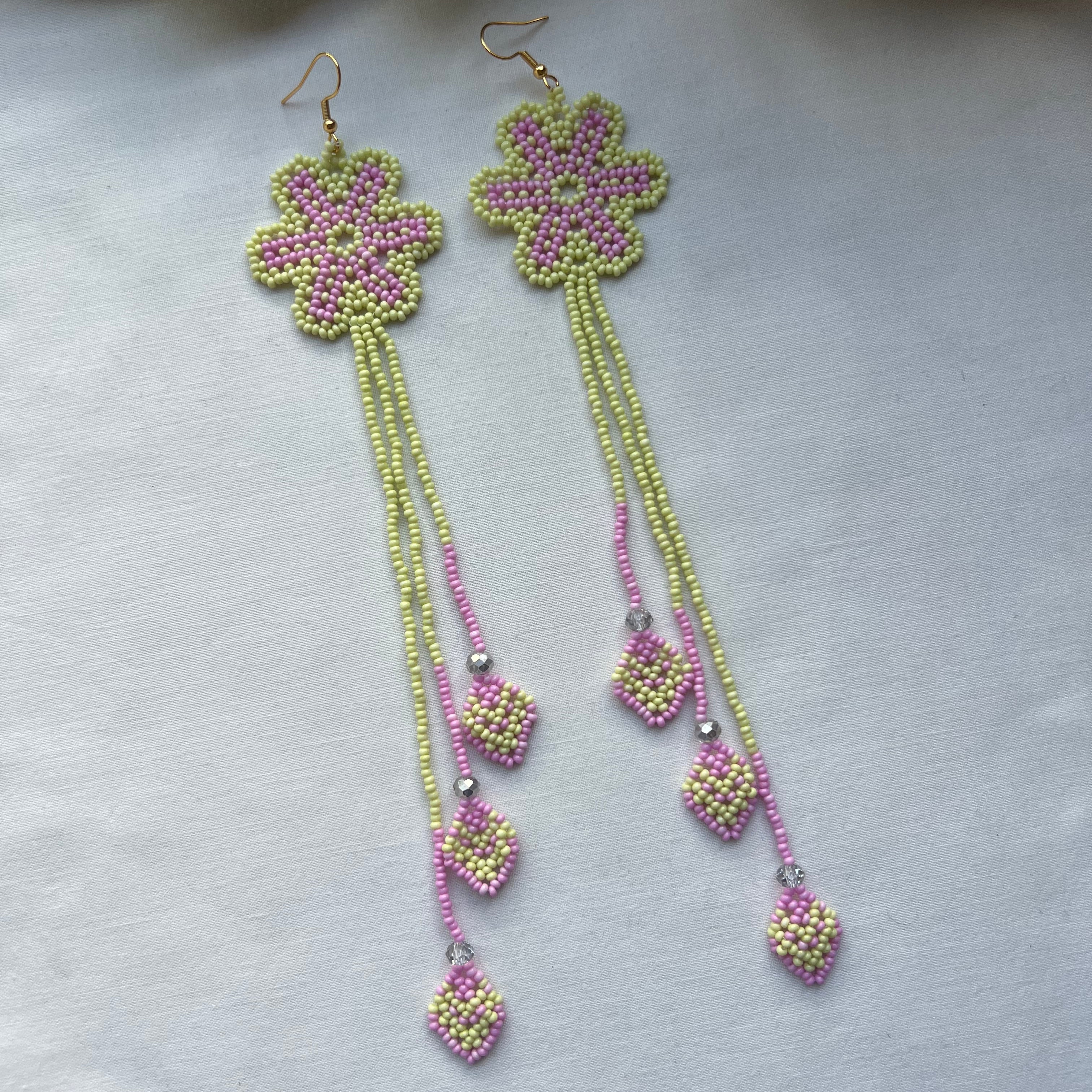Arrow Bloom ✻ Embera Beaded Earrings