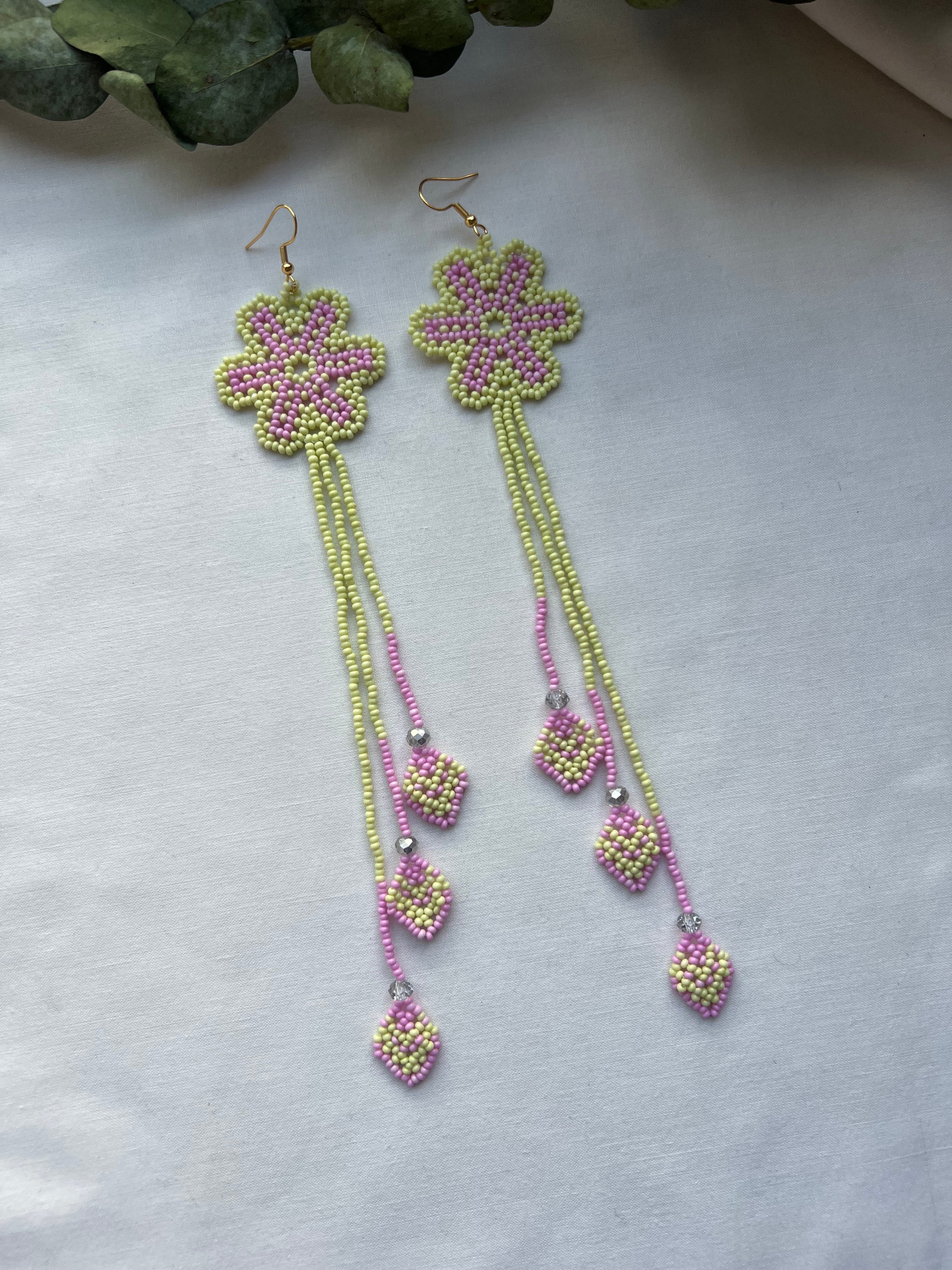 Arrow Bloom ✻ Embera Beaded Earrings