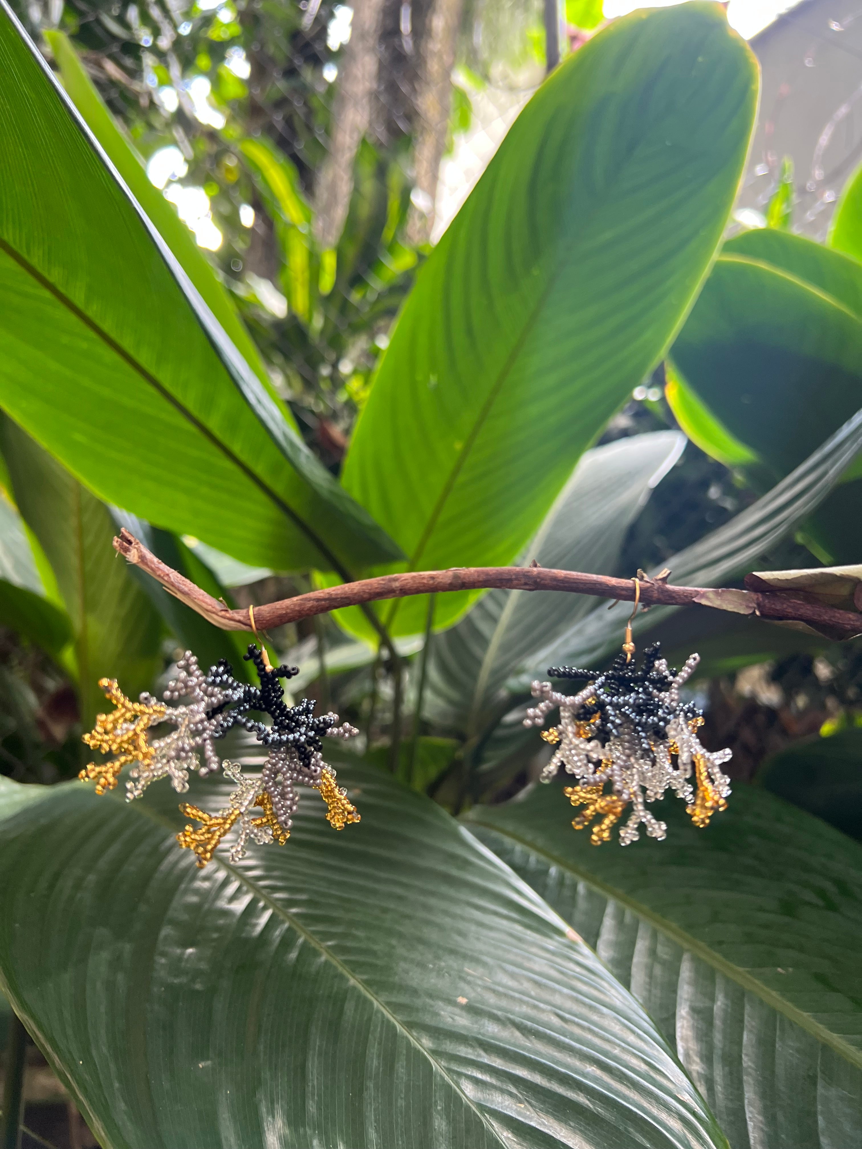 Mini Corals ✻ Inga Beaded Earrings