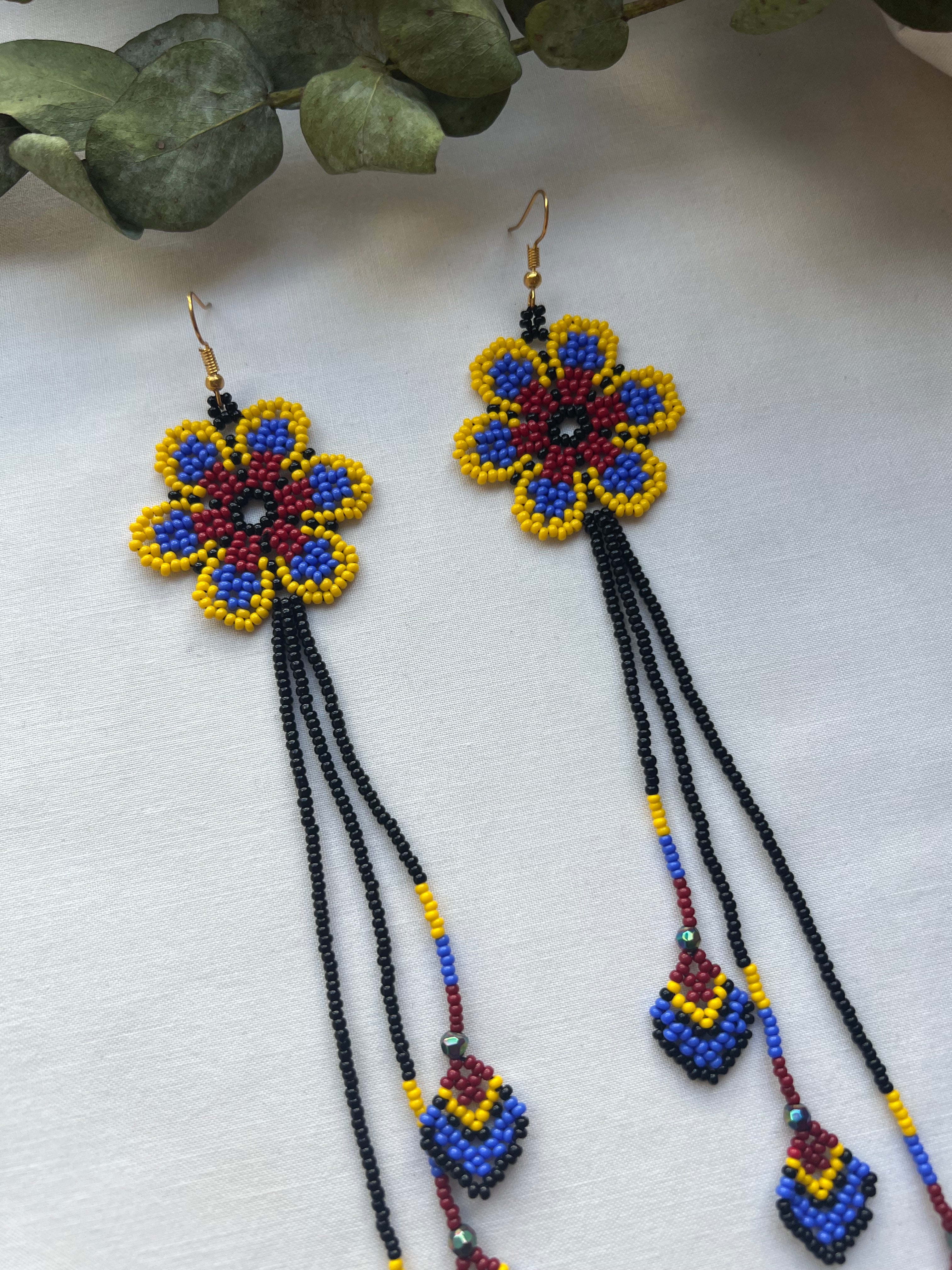 Arrow Bloom ✻ Embera Beaded Earrings
