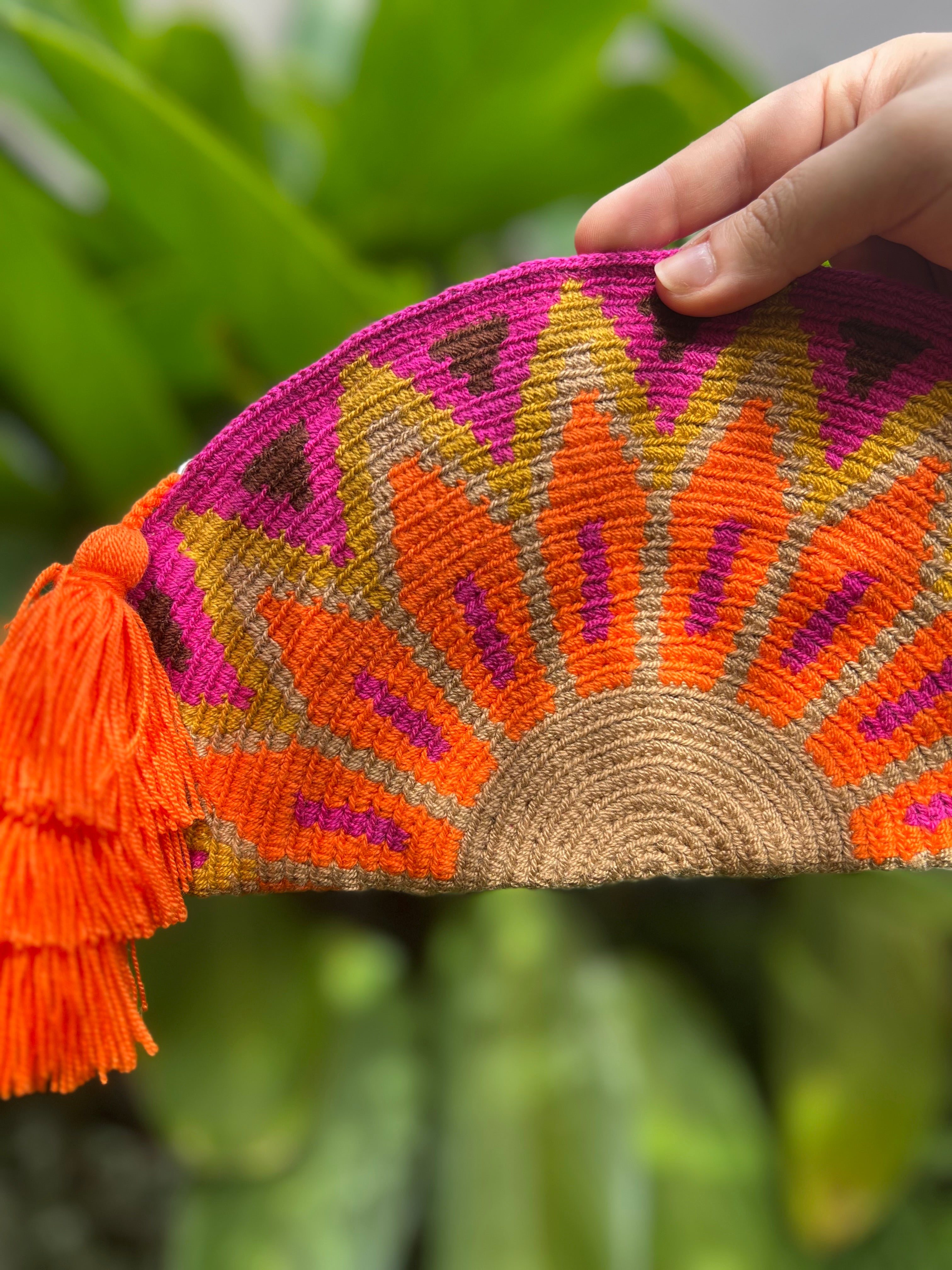 Large Empanada ✻ Wayuu Clutch