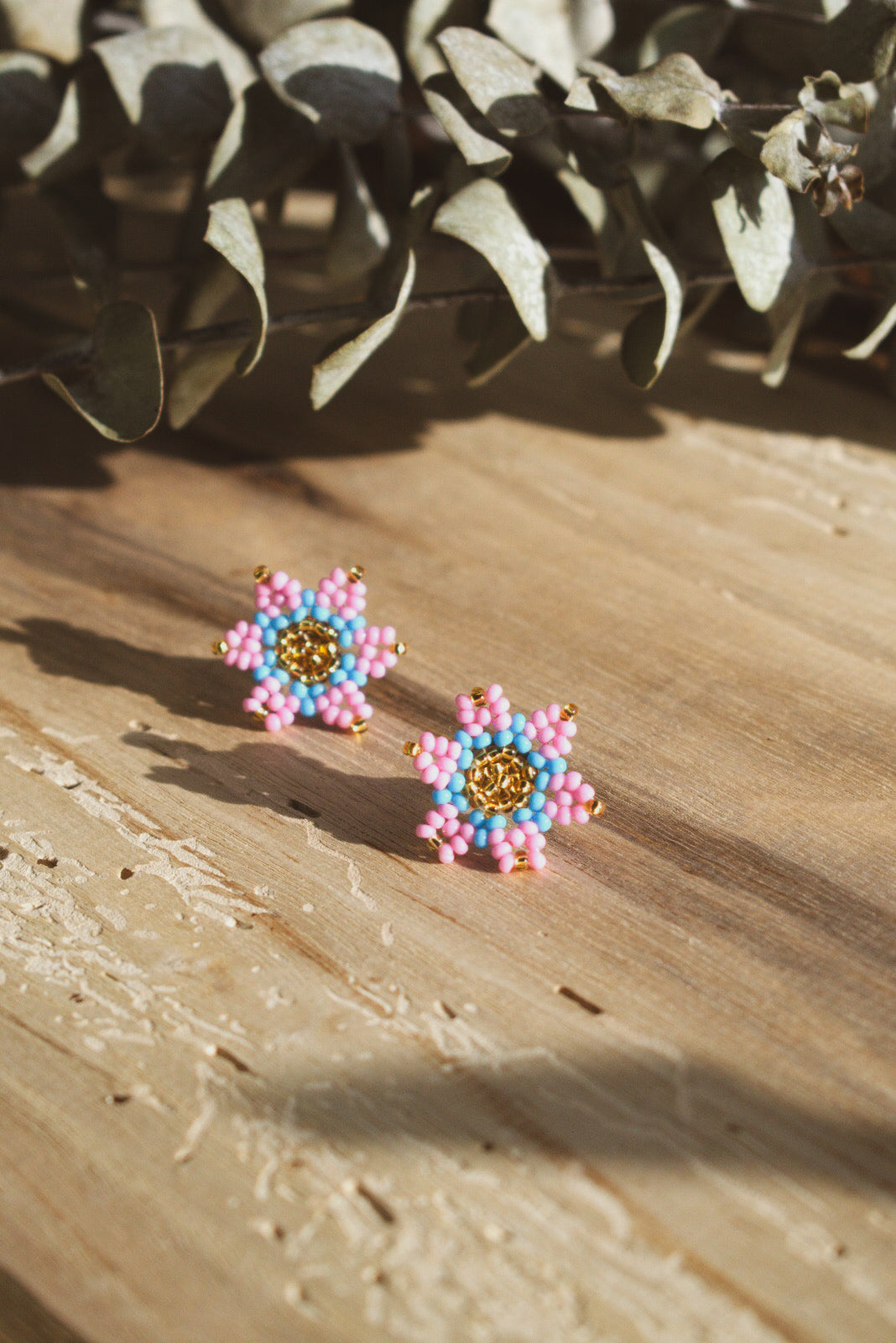 Flor Studs ✻ Embera Beaded Earrings