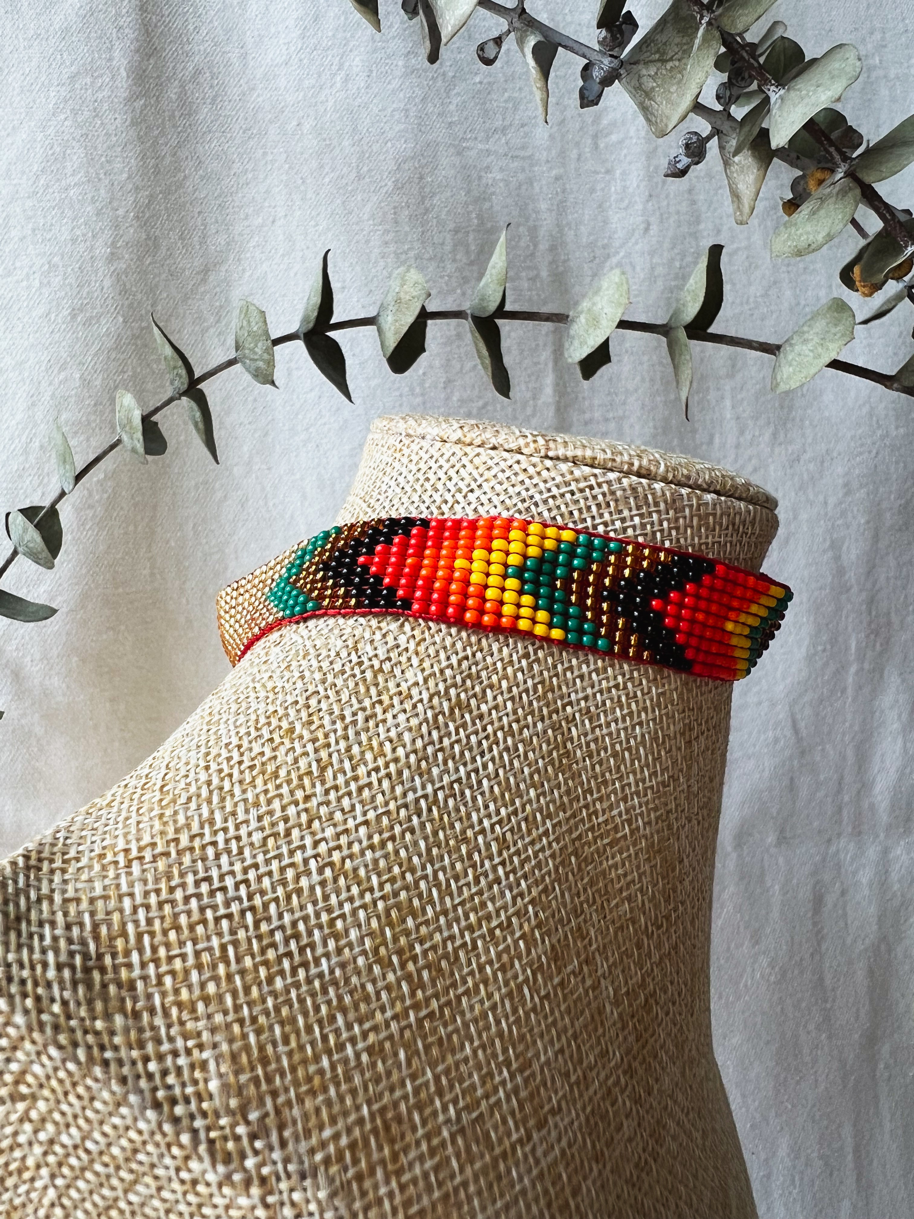 Arco ✻ Inga Choker Style Necklace