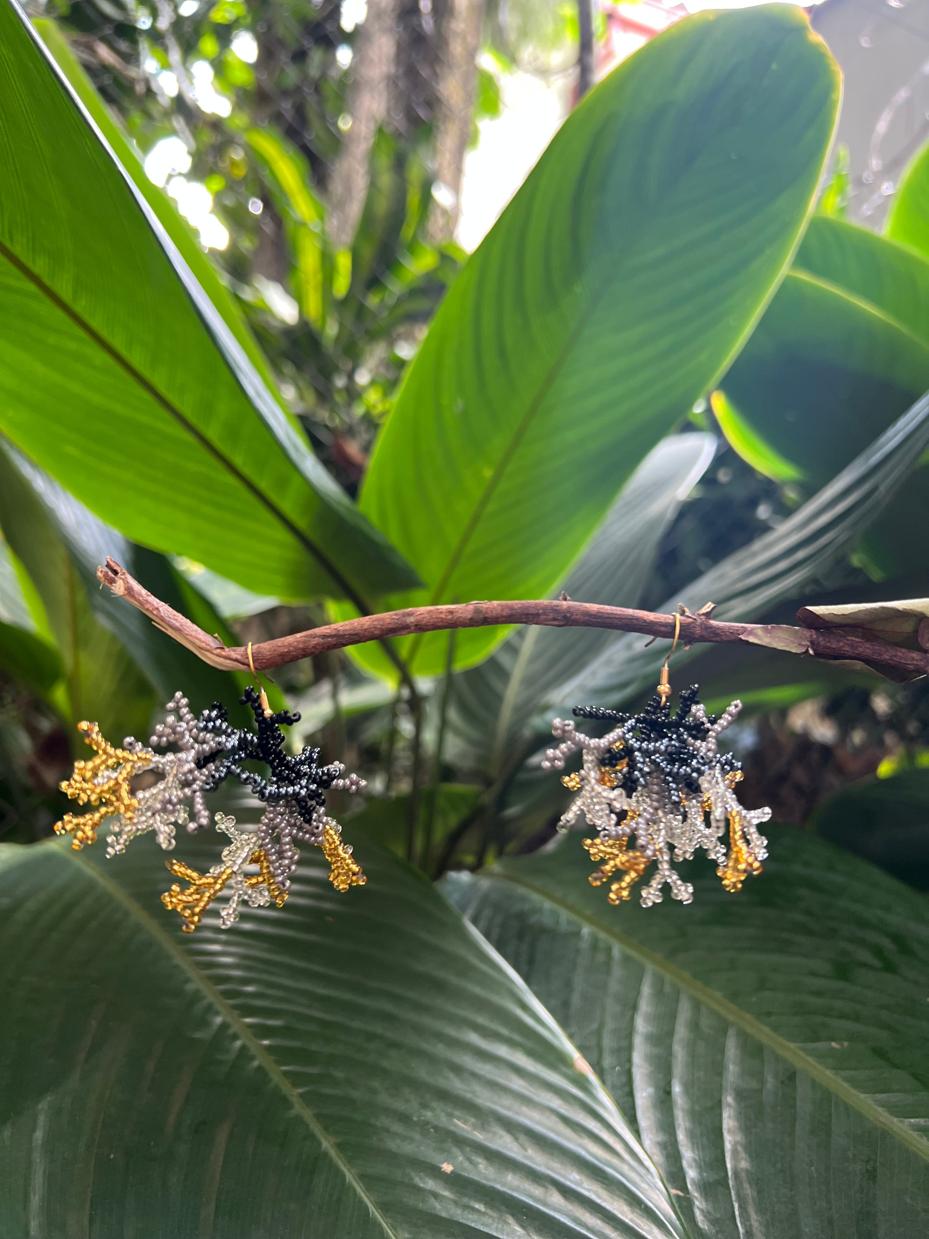 Mini Corals ✻ Inga Beaded Earrings