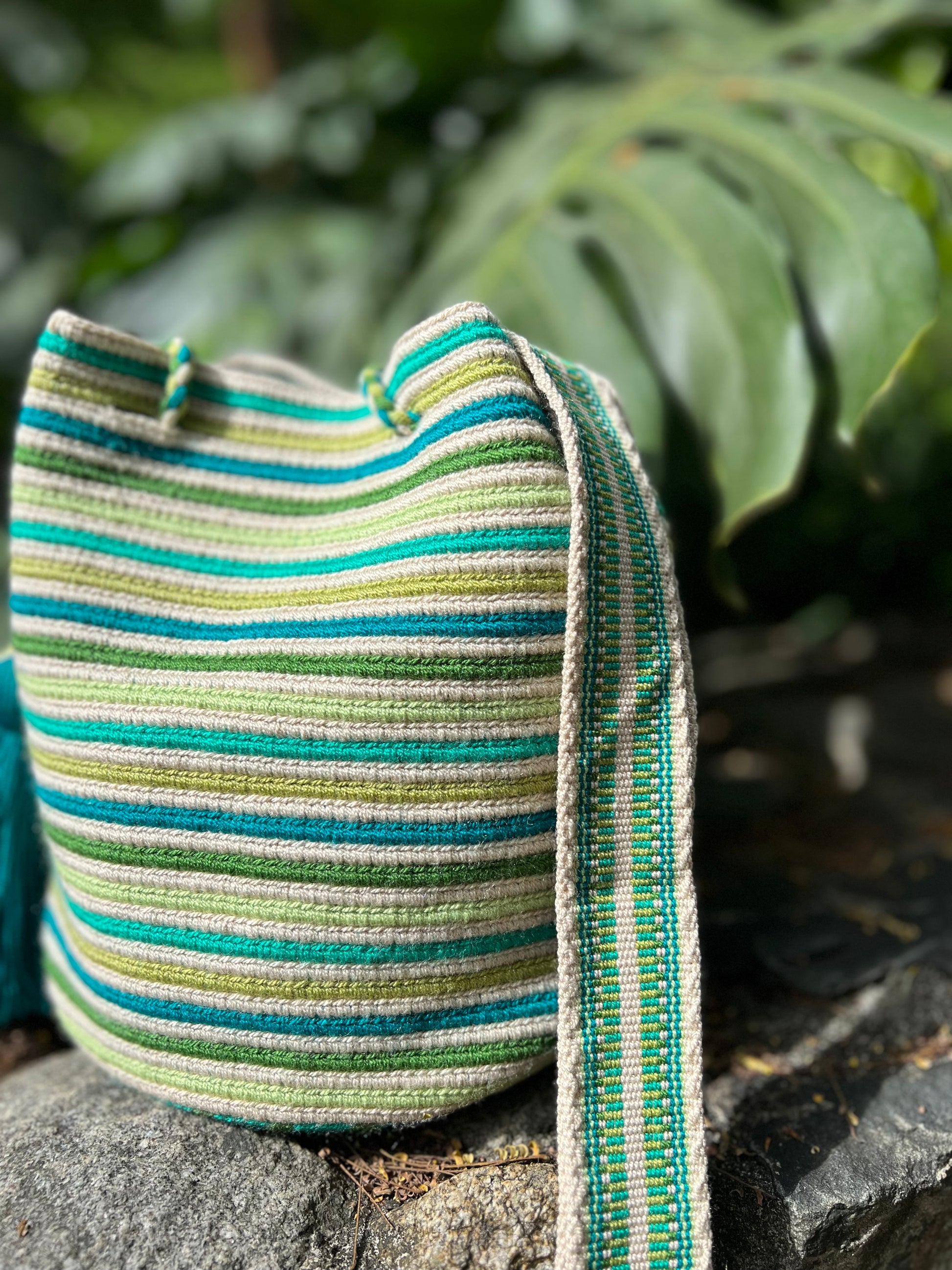 Striped ✻ Medium Wayuu Mochila