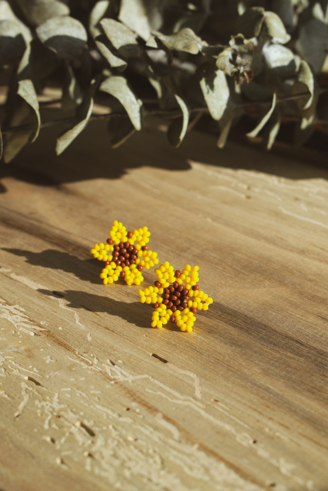 Flor Studs ✻ Embera Beaded Earrings