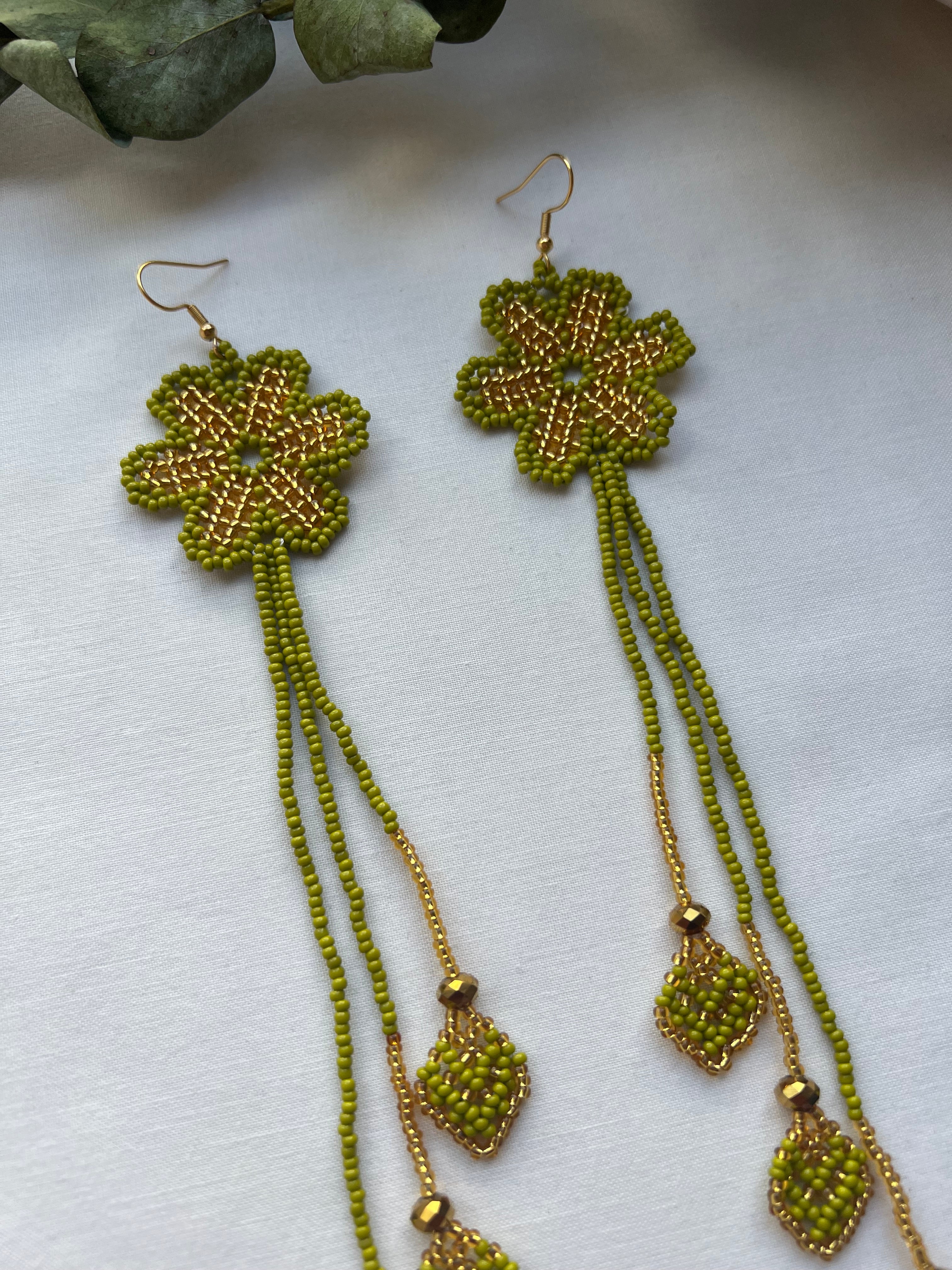 Arrow Bloom ✻ Embera Beaded Earrings