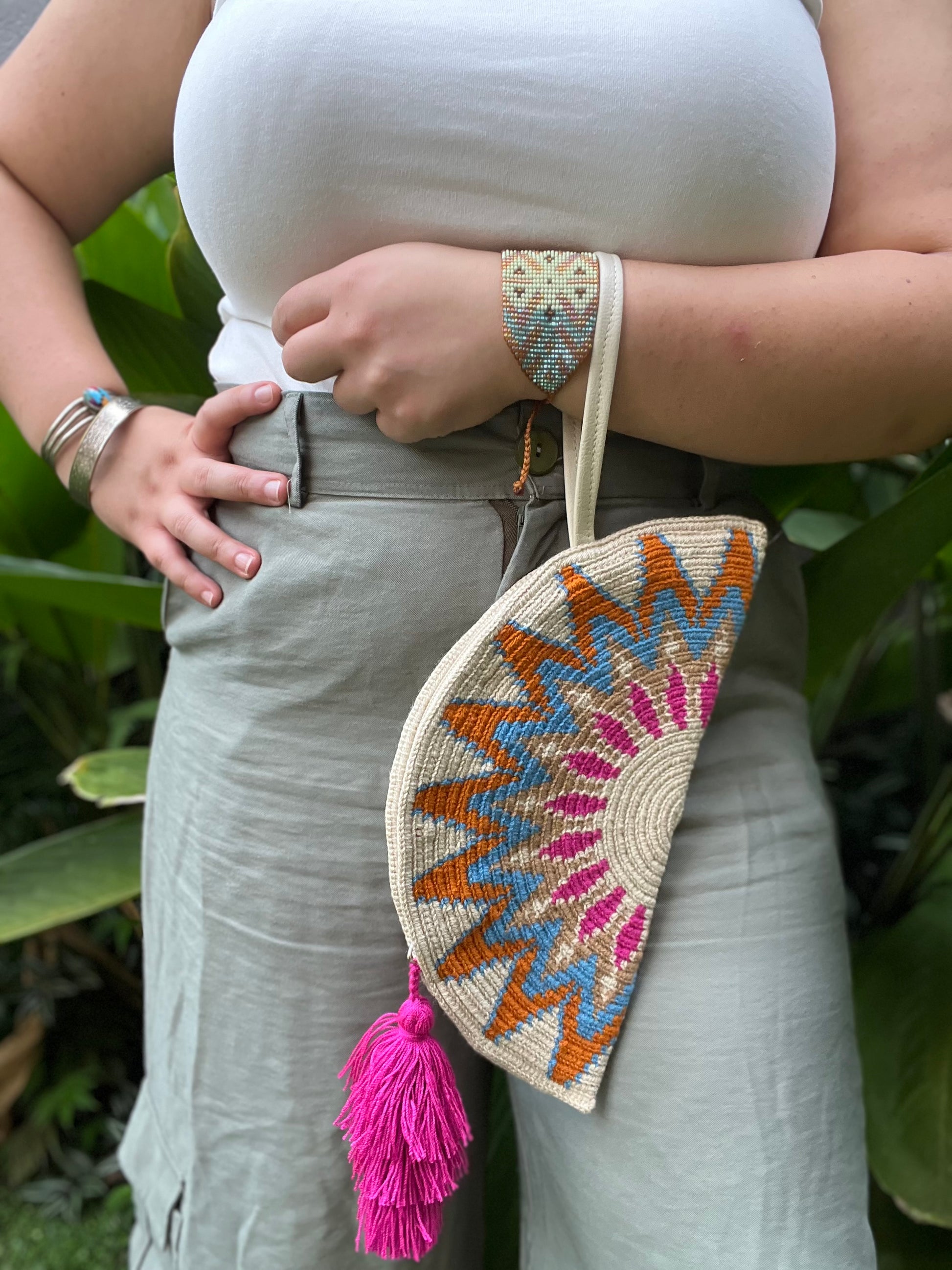 Large Empanada ✻ Wayuu Clutch