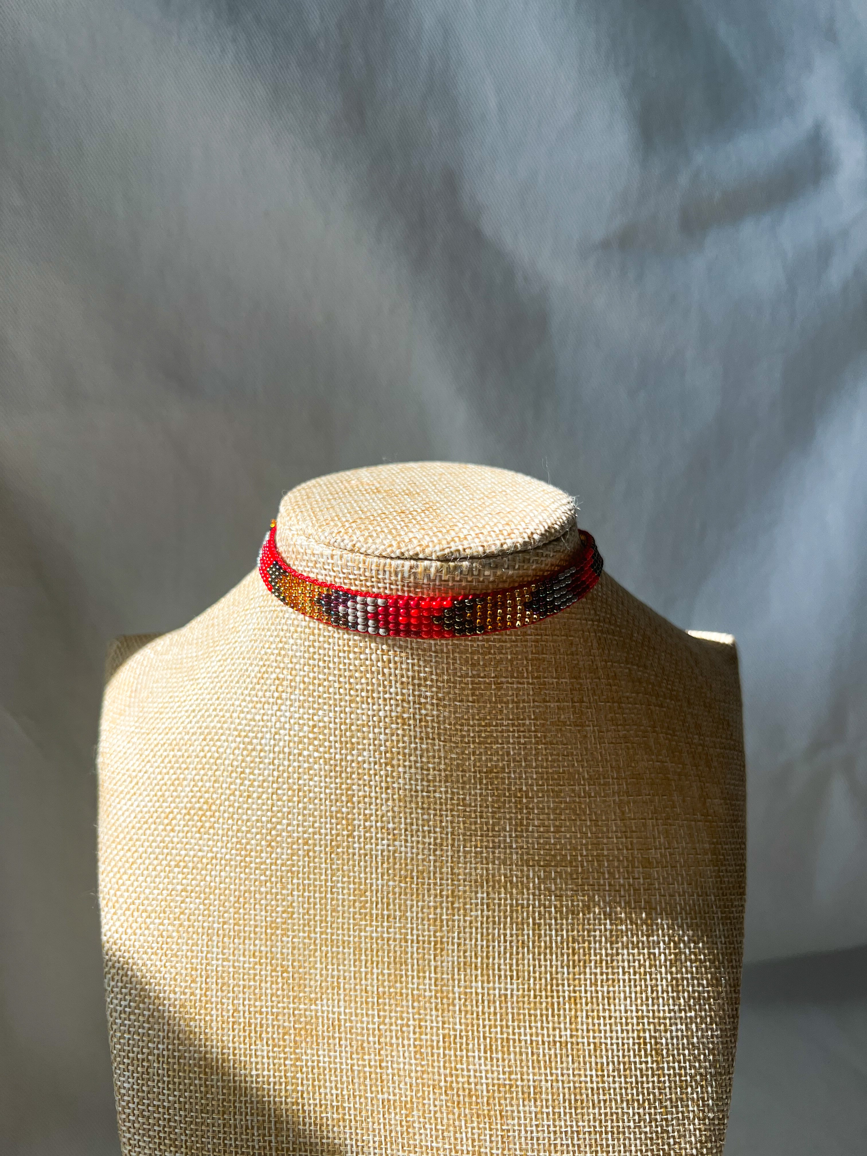 Arco ✻ Inga Choker Style Necklace