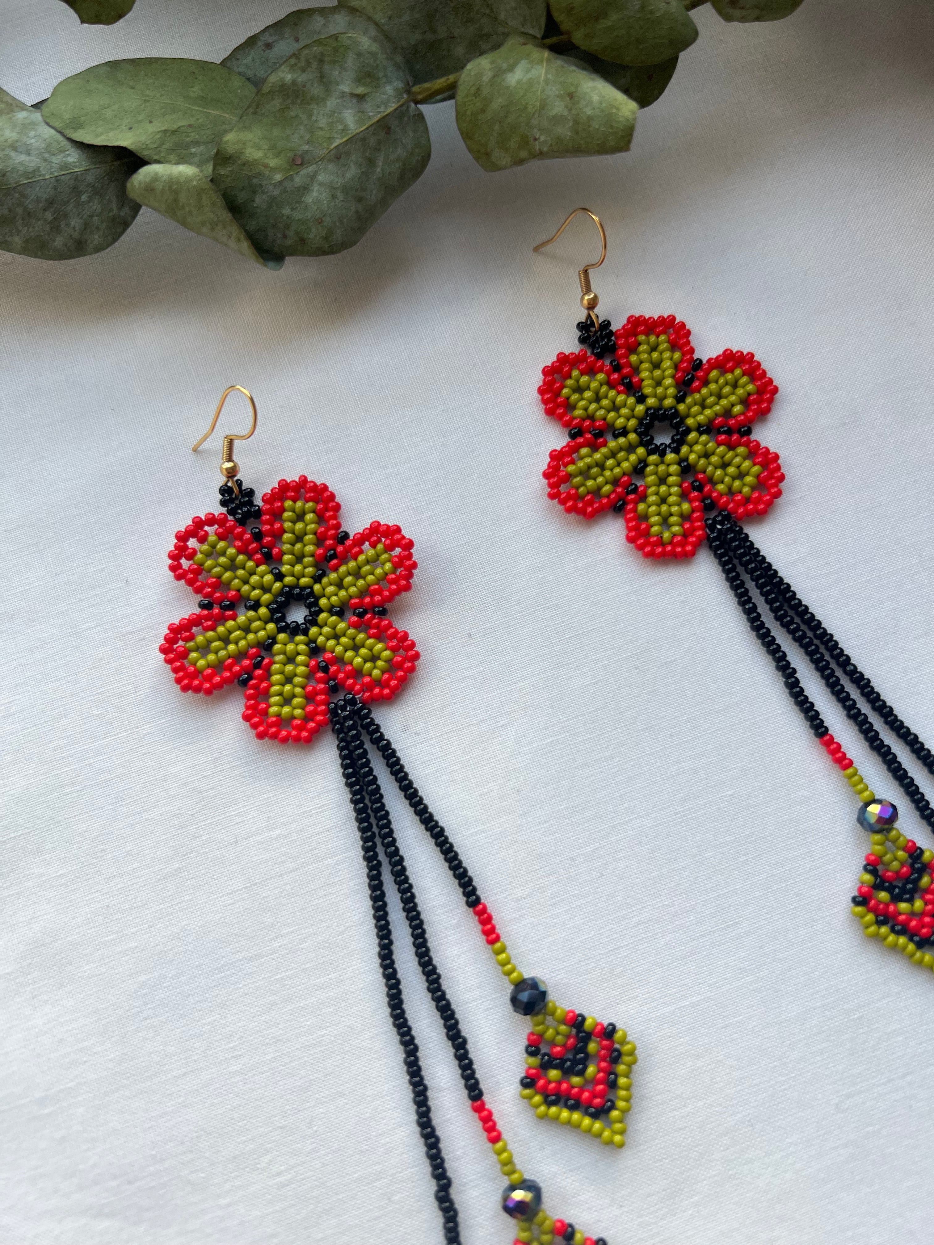 Arrow Bloom ✻ Embera Beaded Earrings