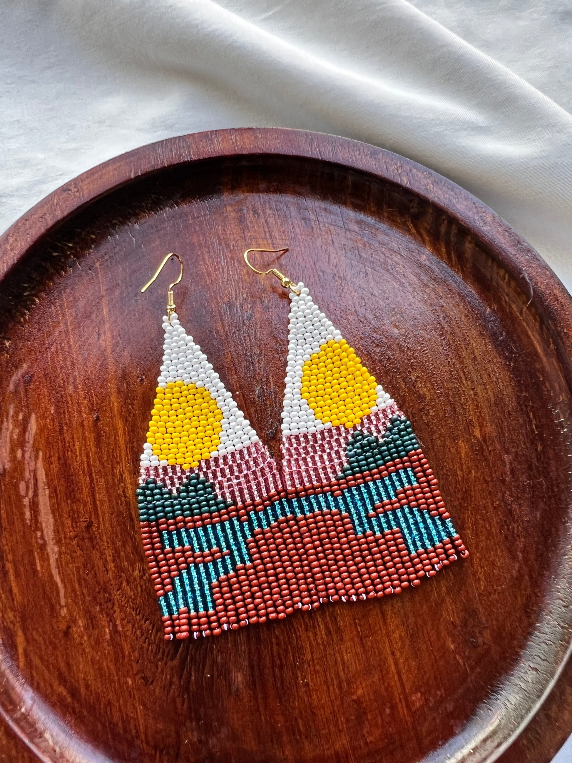 Tierra Mia ✻ Misak Beaded Earrings