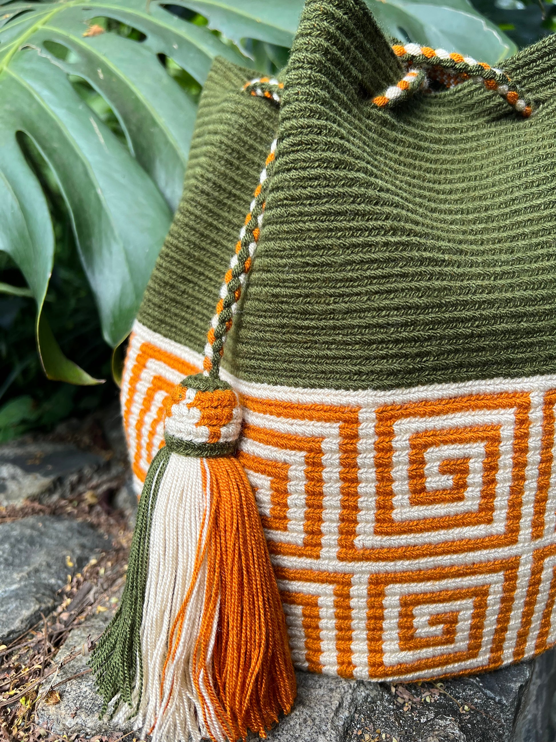 Labra Green ✻ Large Wayuu Mochila