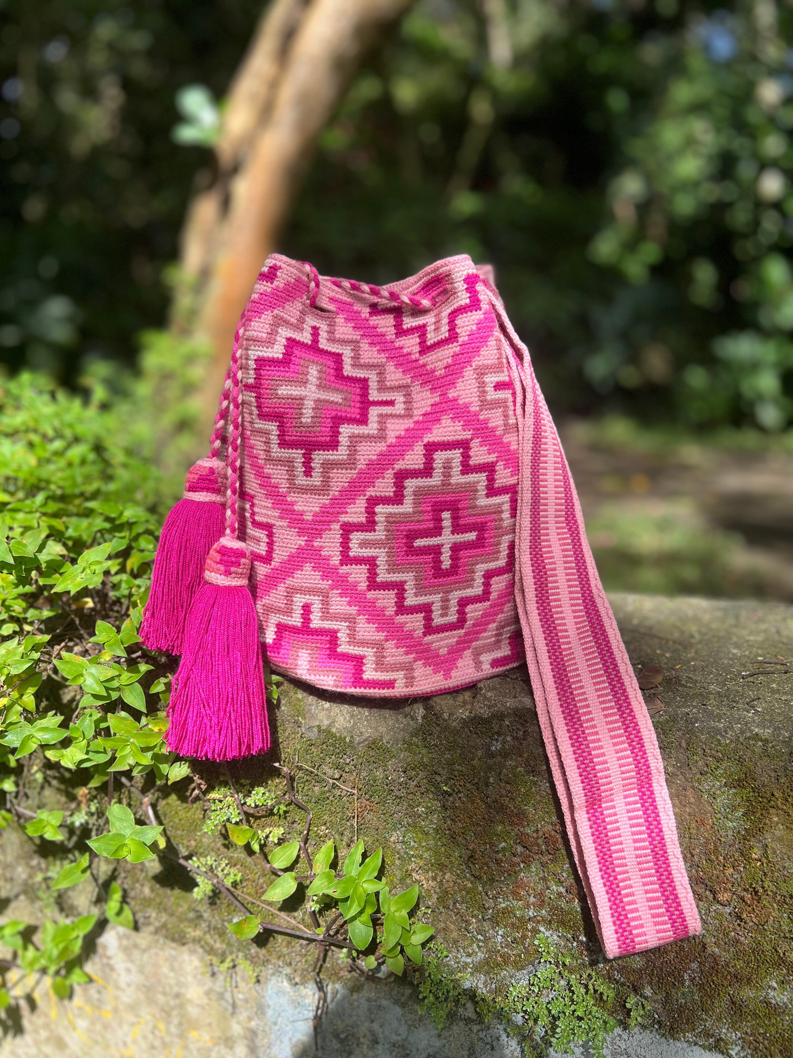 Rosaura ✻ Large Wayuu Mochila