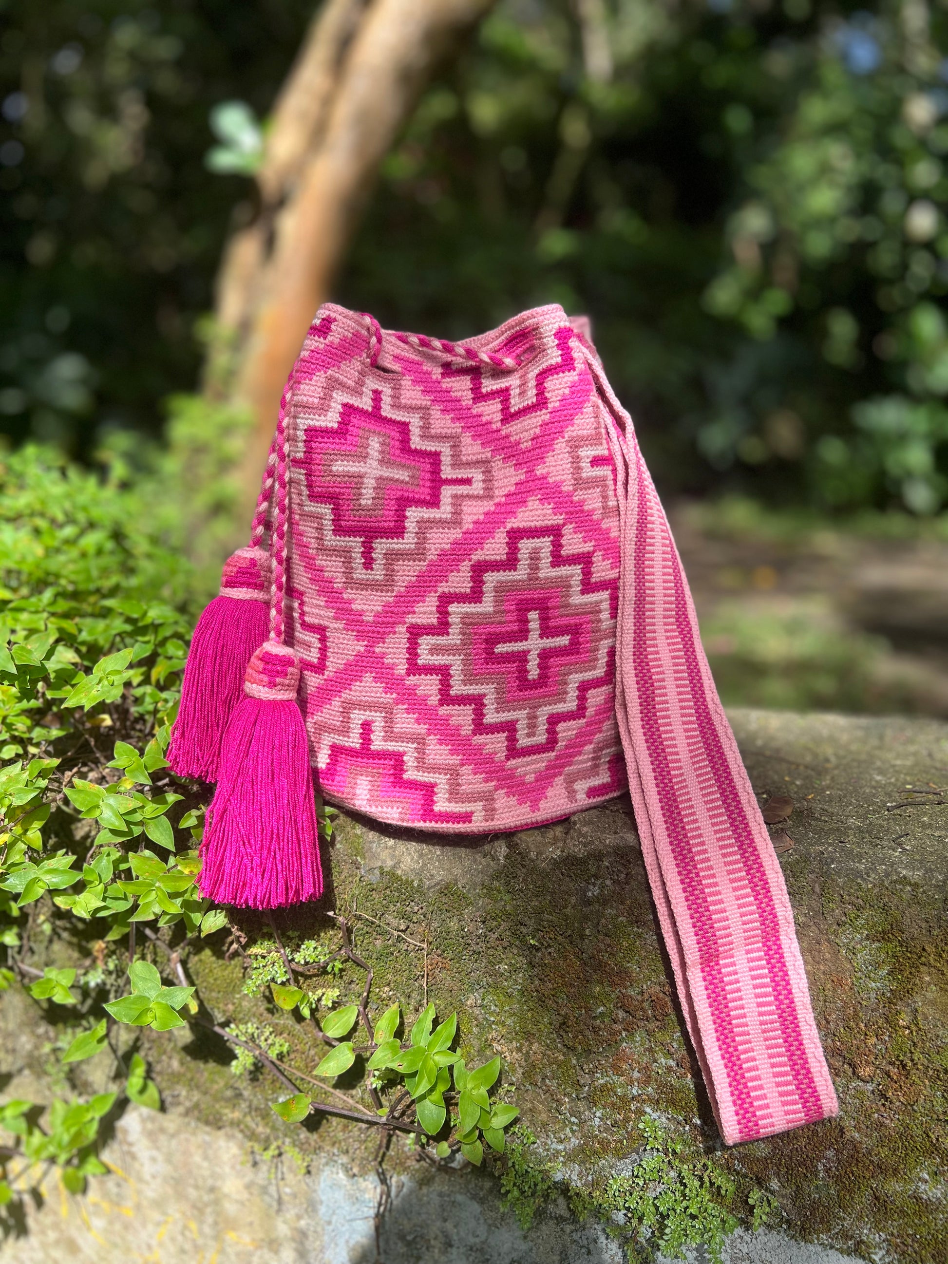 Rosaura ✻ Large Wayuu Mochila