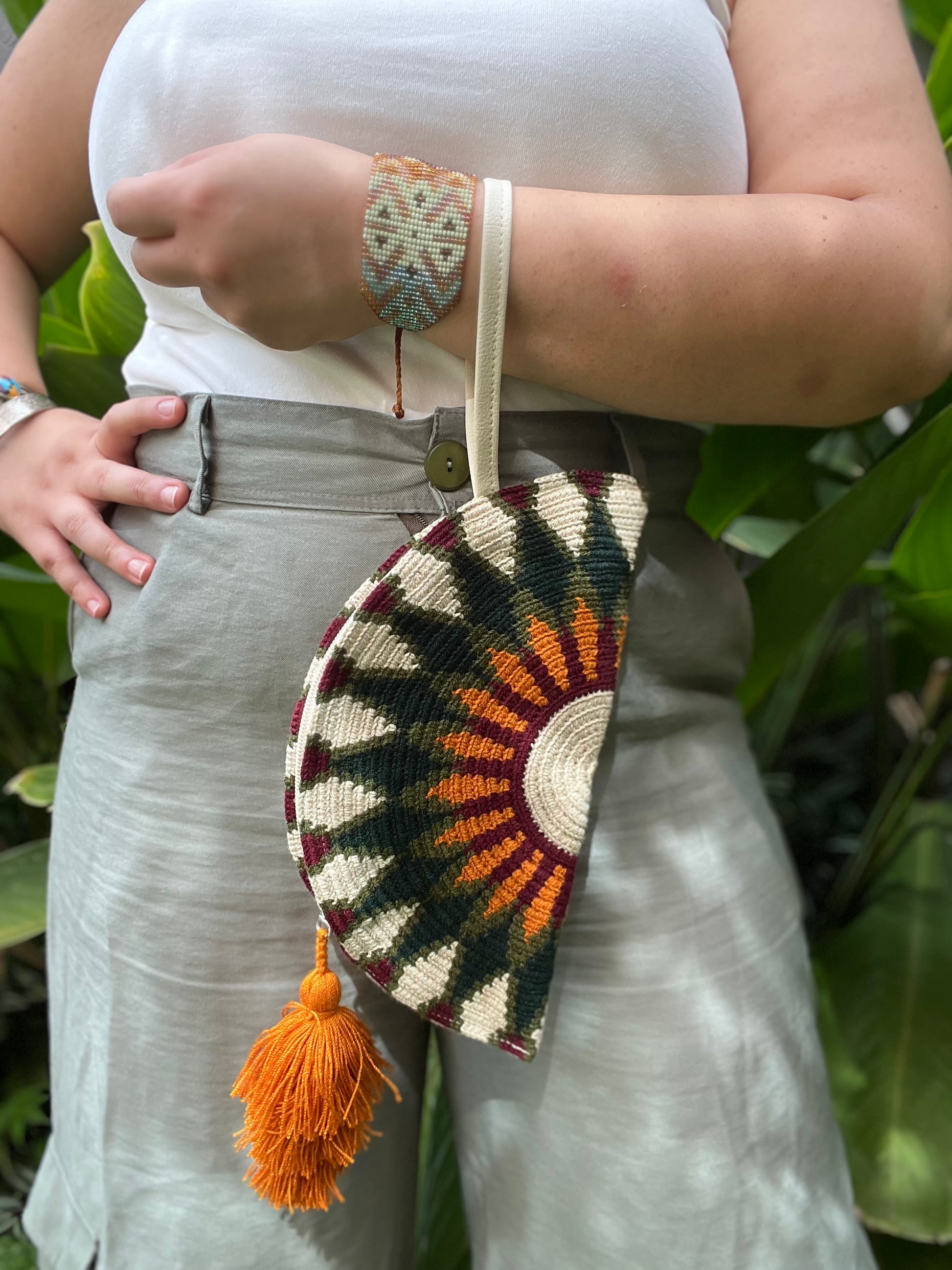 Large Empanada ✻ Wayuu Clutch