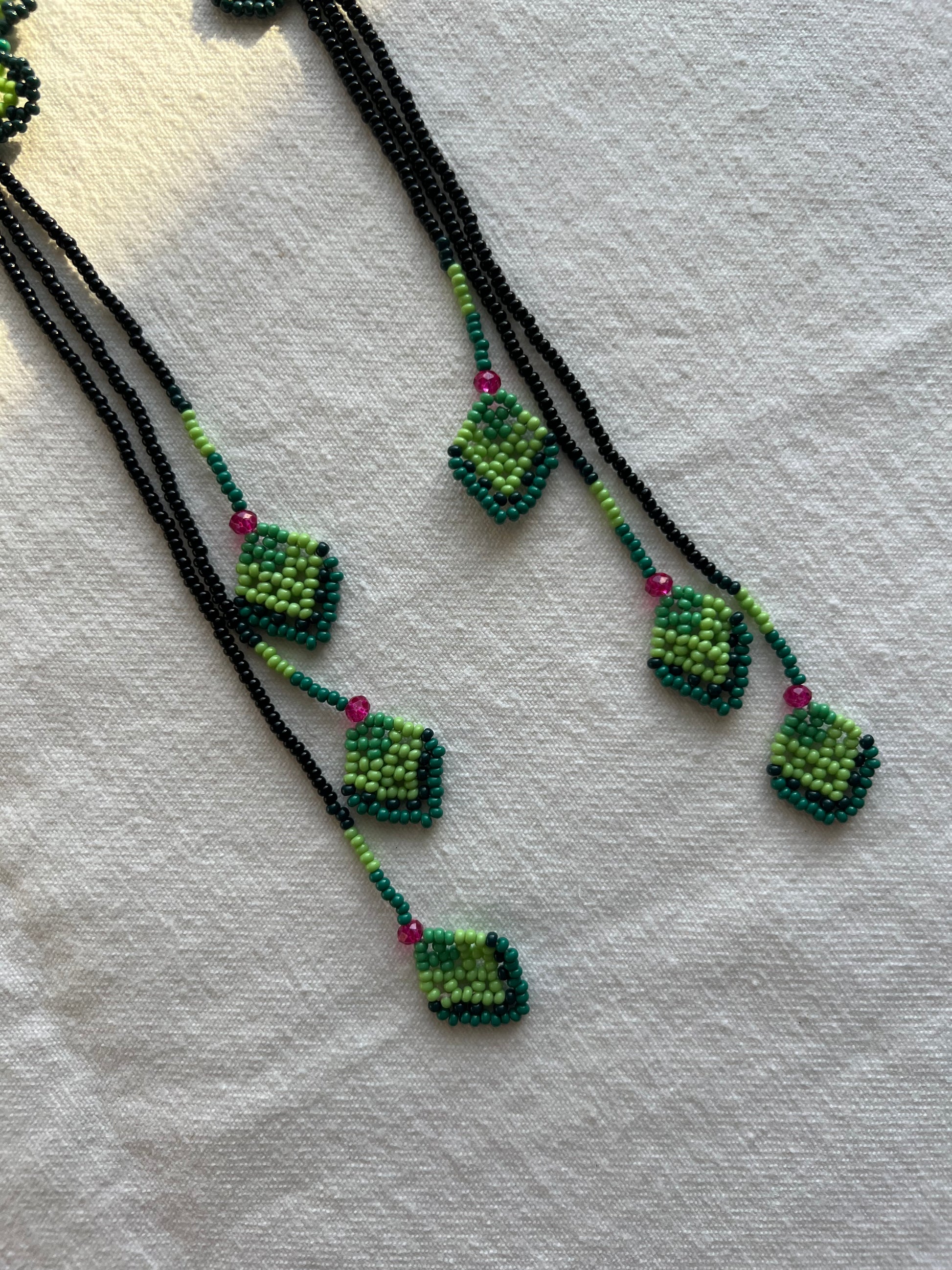 Largitas ✻ Embera Beaded Earrings