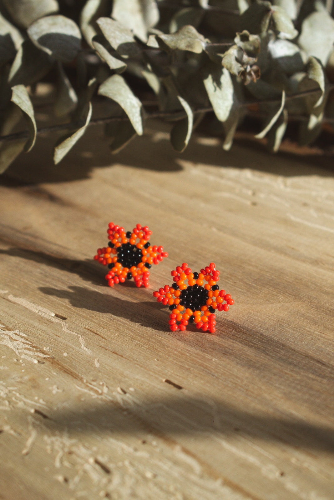 Flor Studs ✻ Embera Beaded Earrings