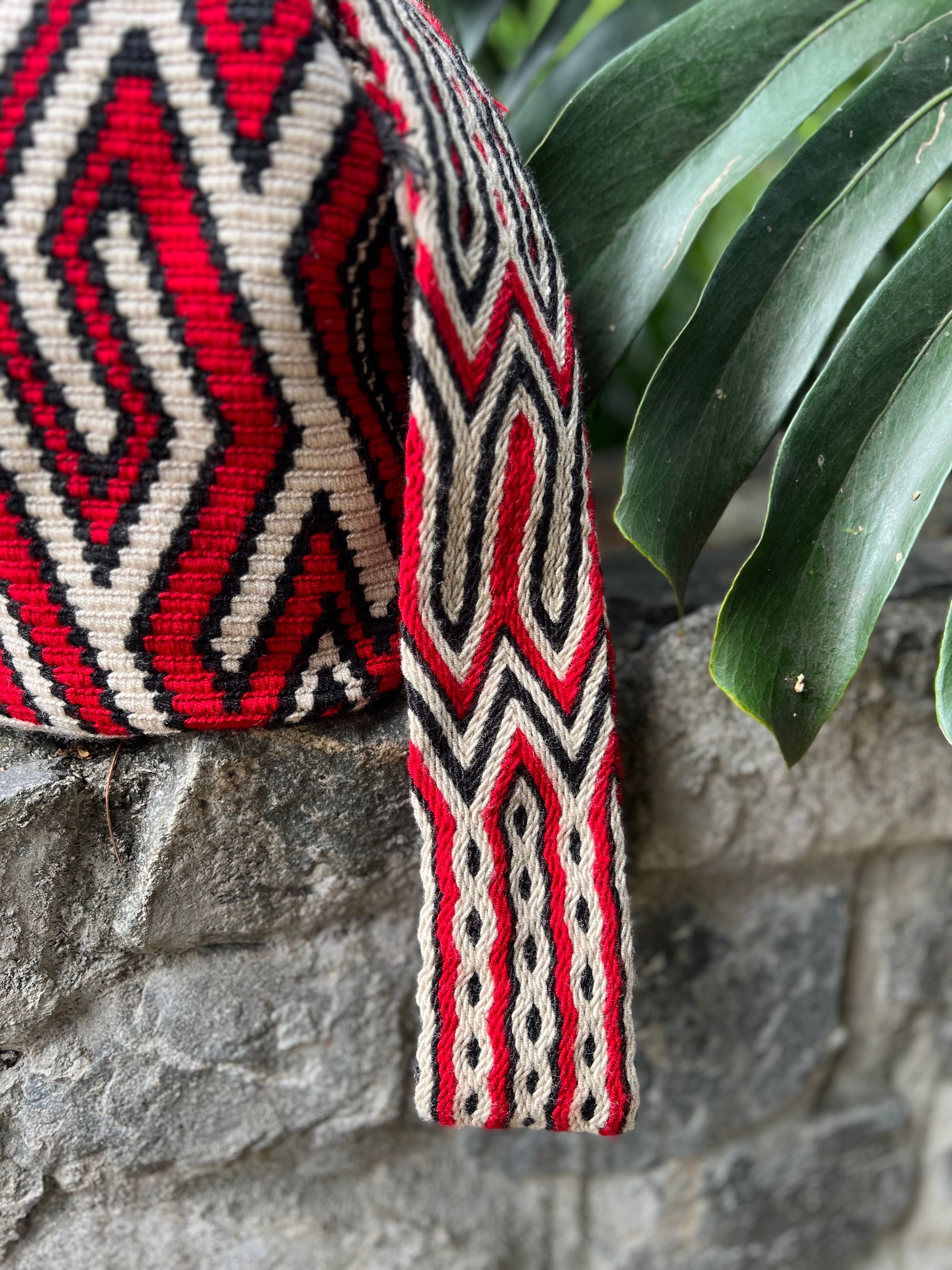 Kalepsü Red ✻ Large Wayuu Mochila