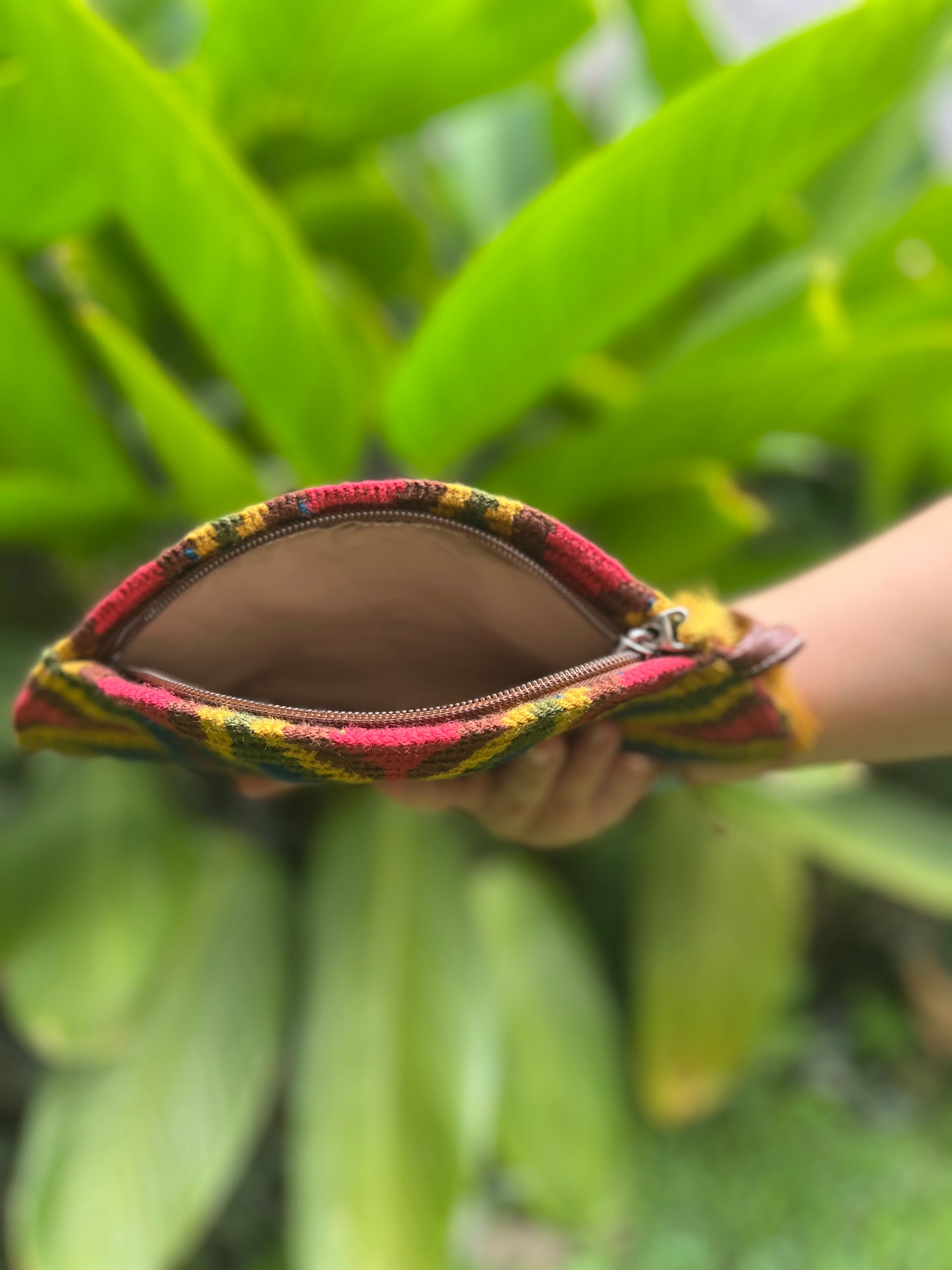 Large Empanada ✻ Wayuu Clutch