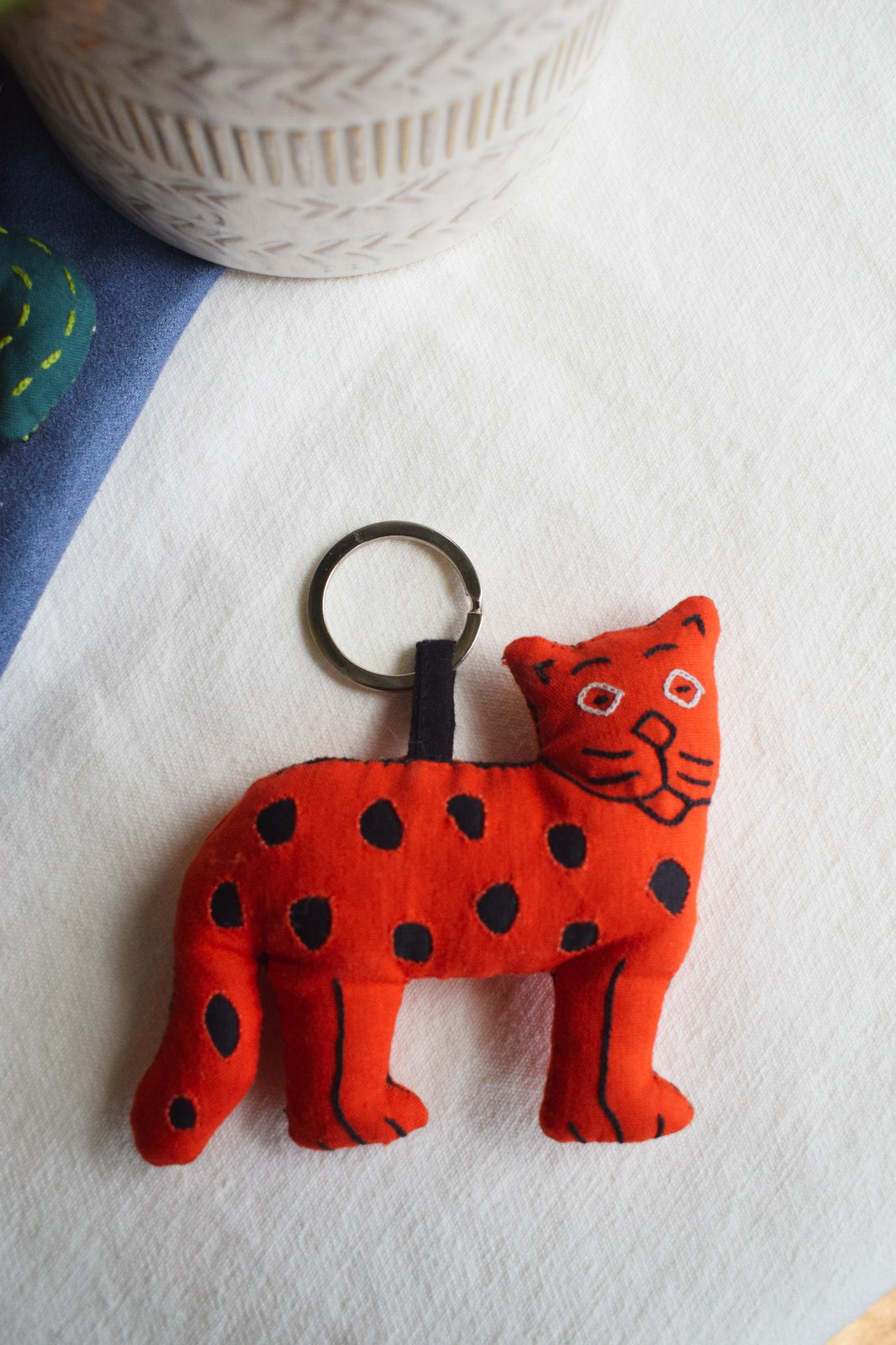 Animalitos Collection ✻ Guna Keychain