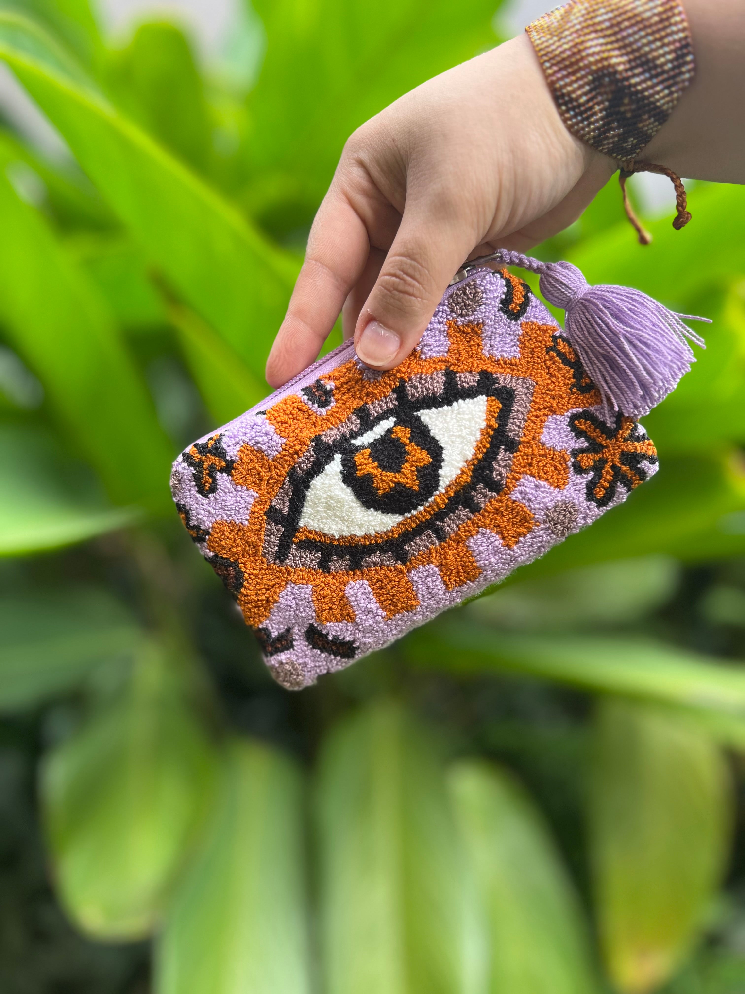 Ojos Tapizado ✻ Small Wayuu Clutch