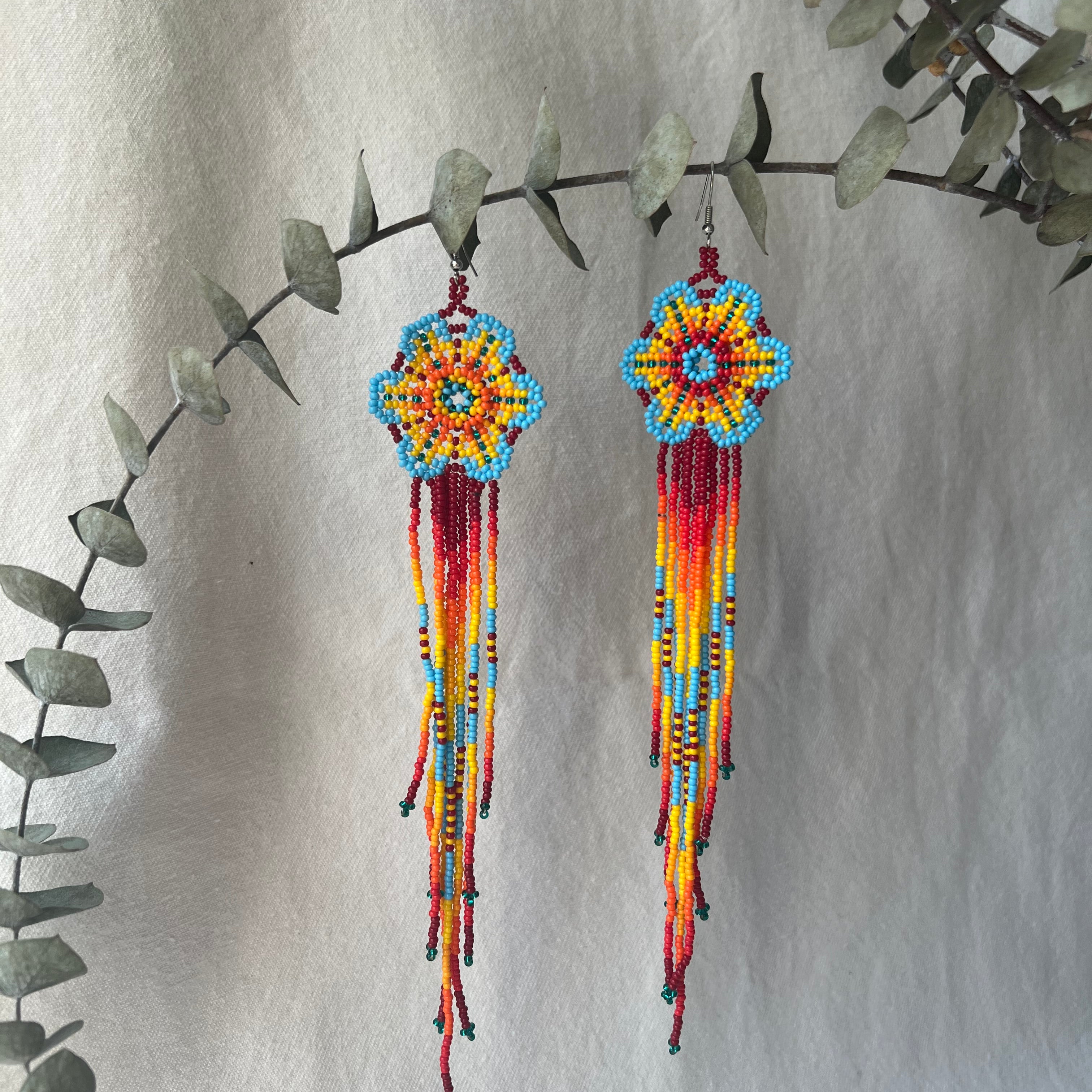 Flor (long) · Embera Beaded Earrings