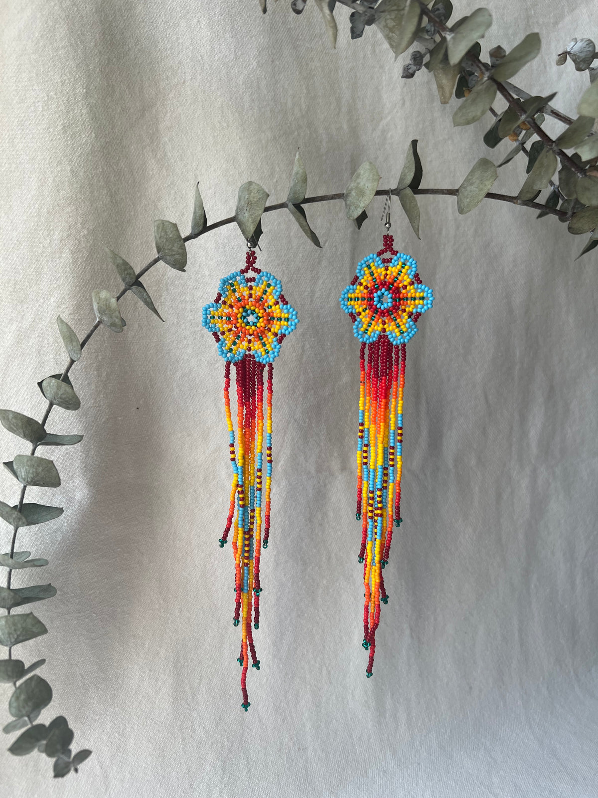 Flor (long) · Embera Beaded Earrings