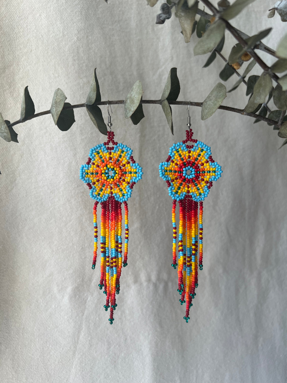 Flor · Embera Beaded Earrings