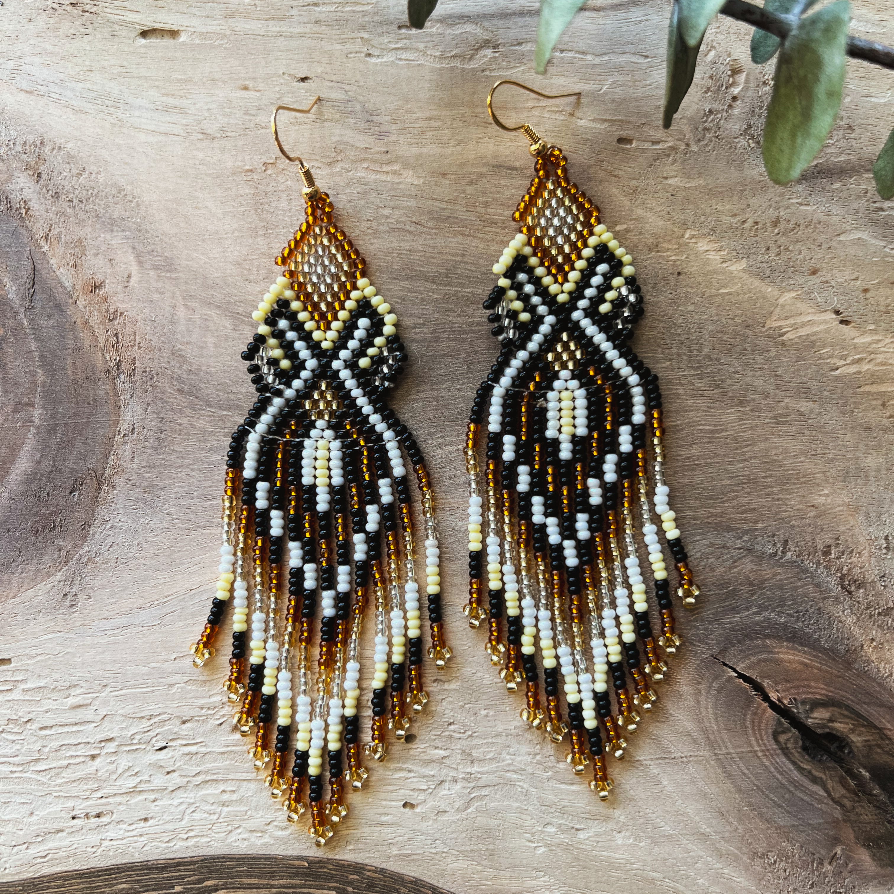 Juni ✻ Embera Beaded Earrings